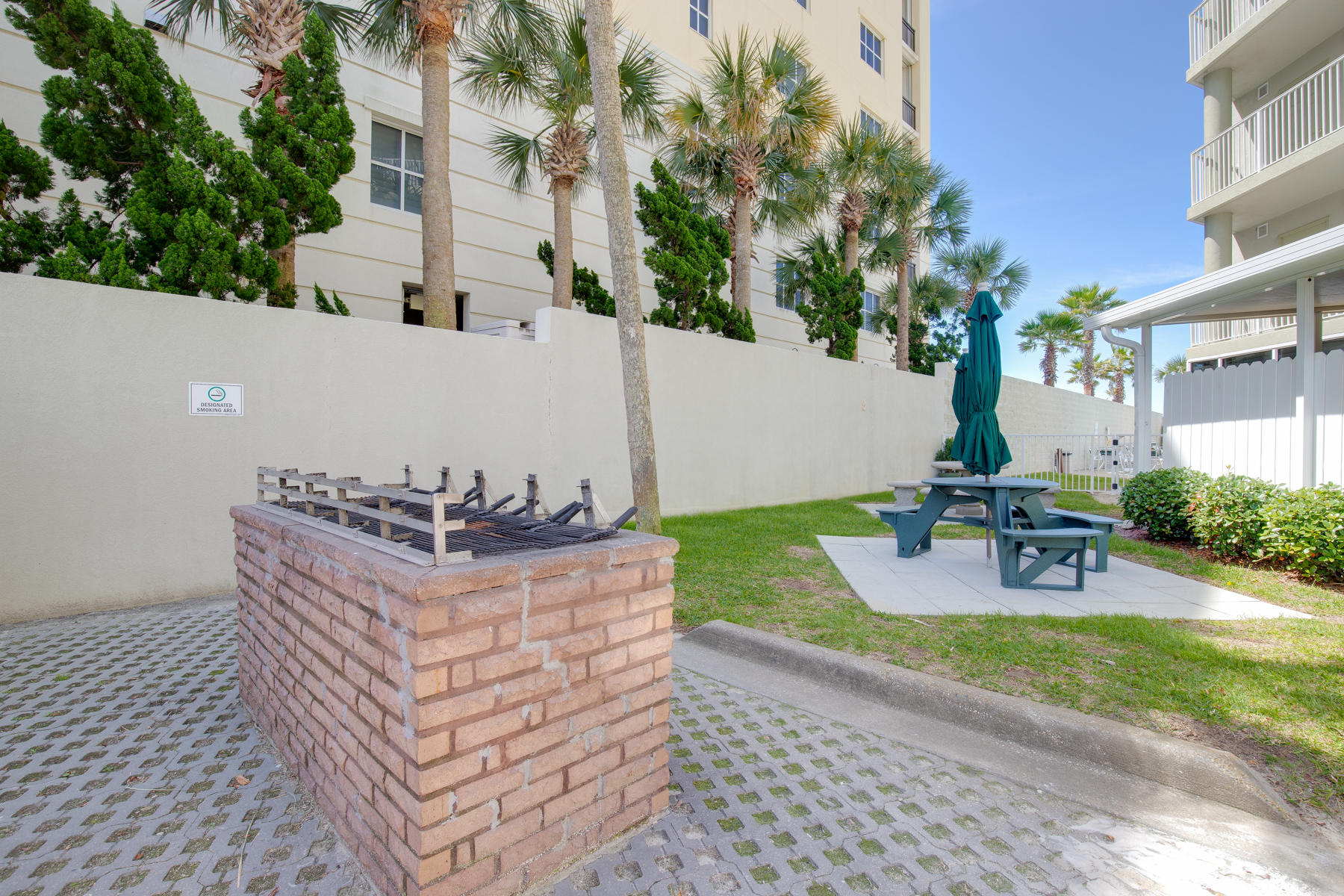 SEACREST CONDOMINIUMS - Residential