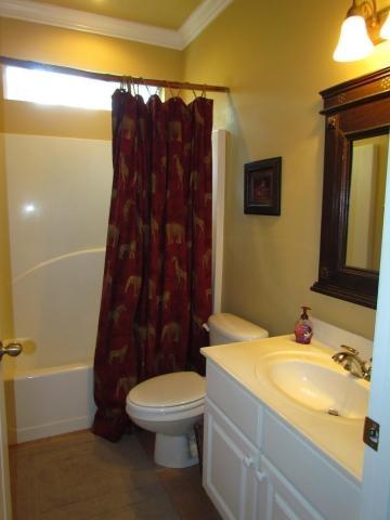 HOLIDAY SHORES EST 4TH ADDN - Residential