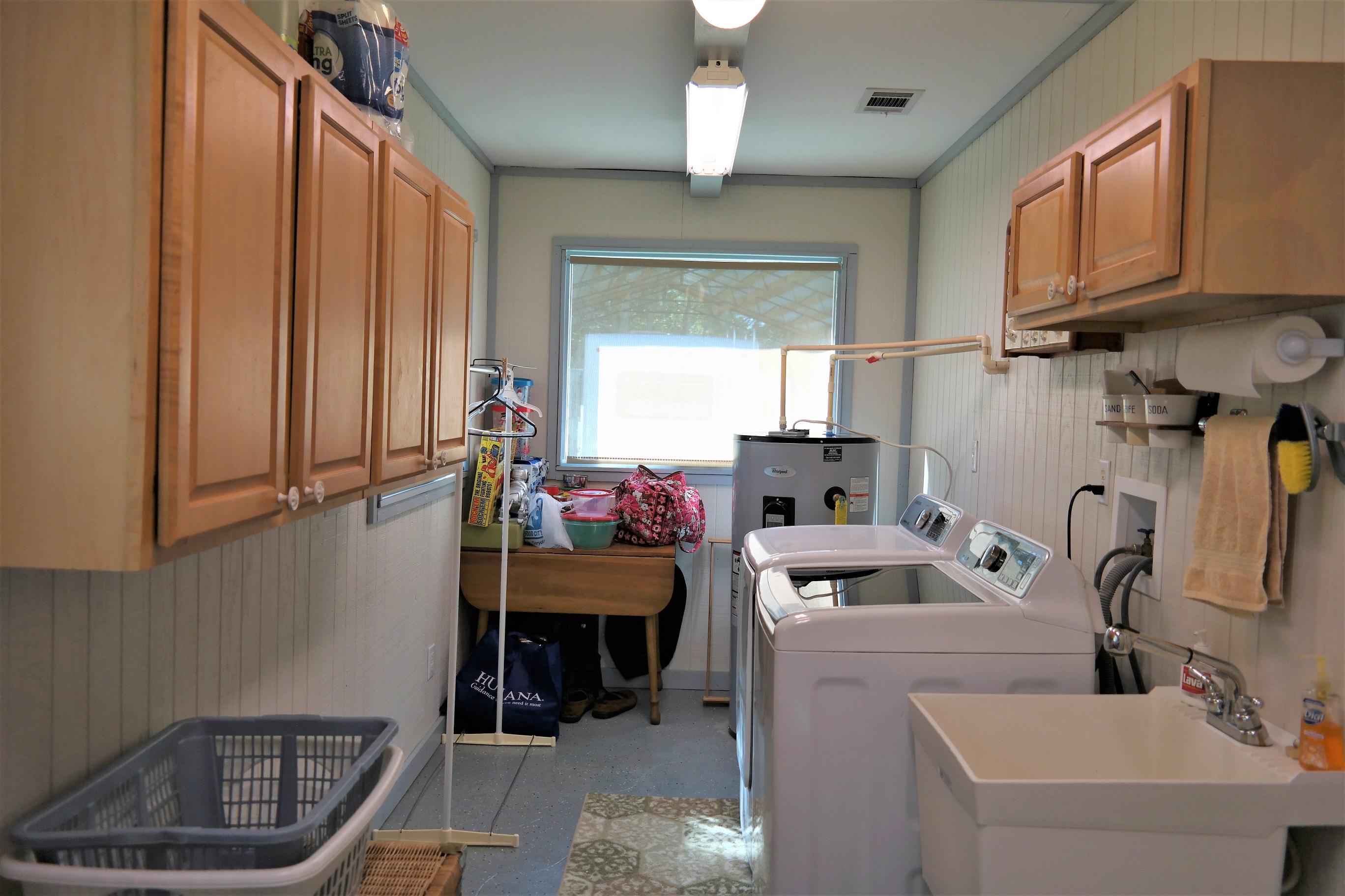 PARADISE ISLAND - Residential