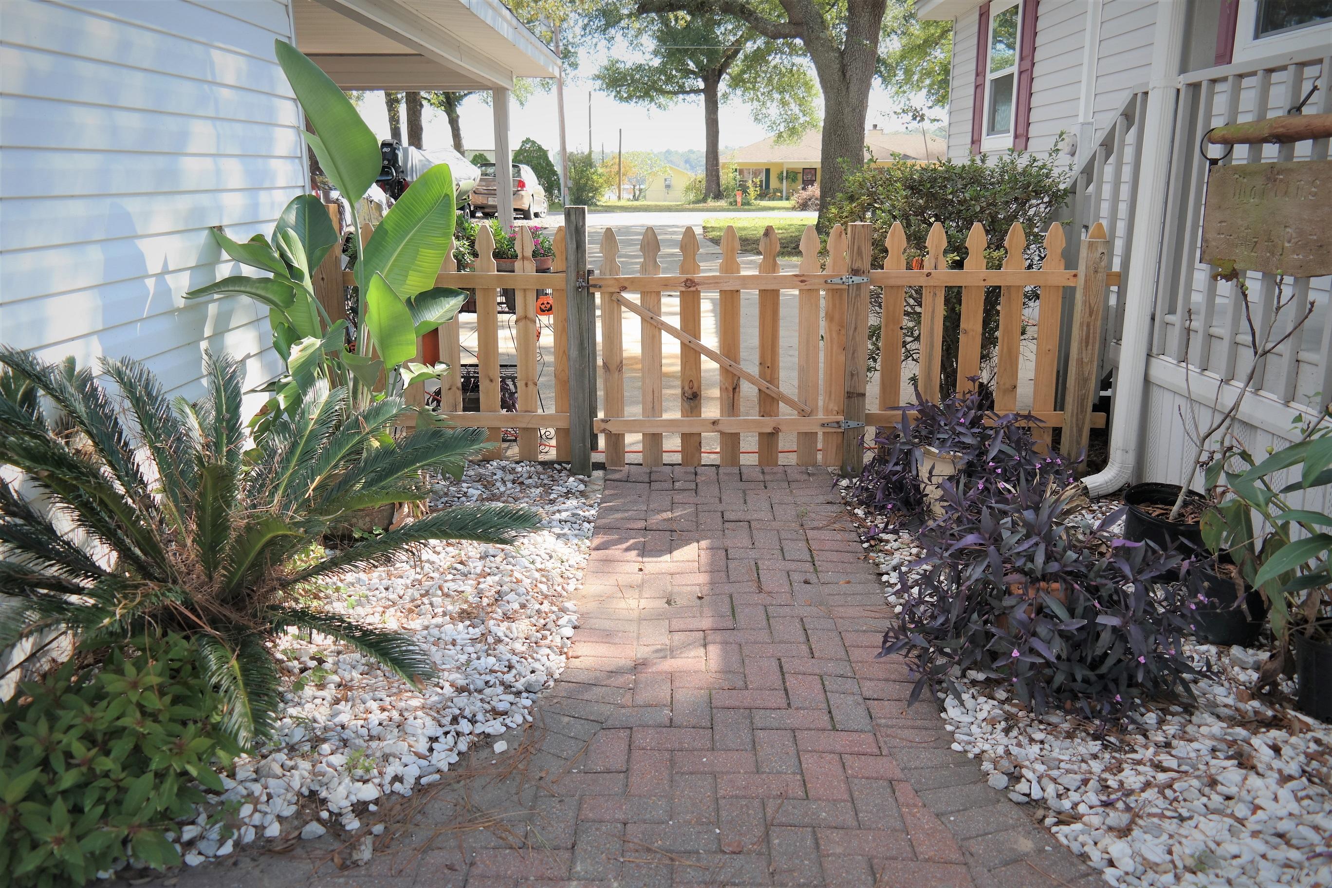 PARADISE ISLAND - Residential