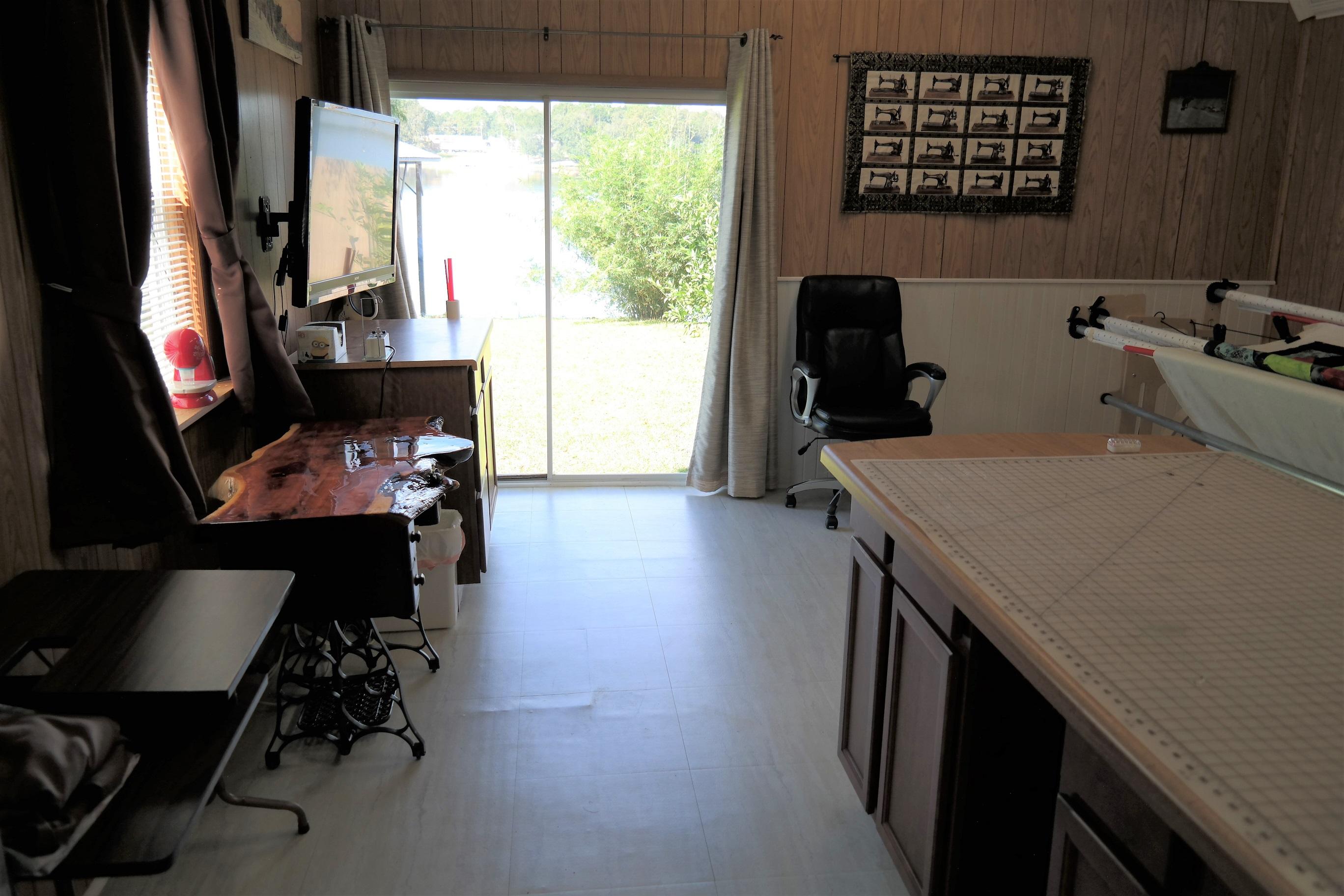 PARADISE ISLAND - Residential