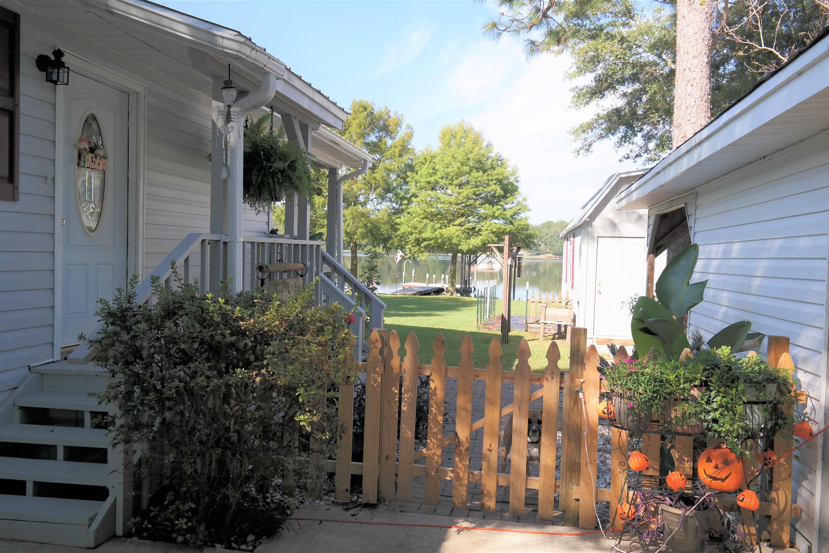 PARADISE ISLAND - Residential