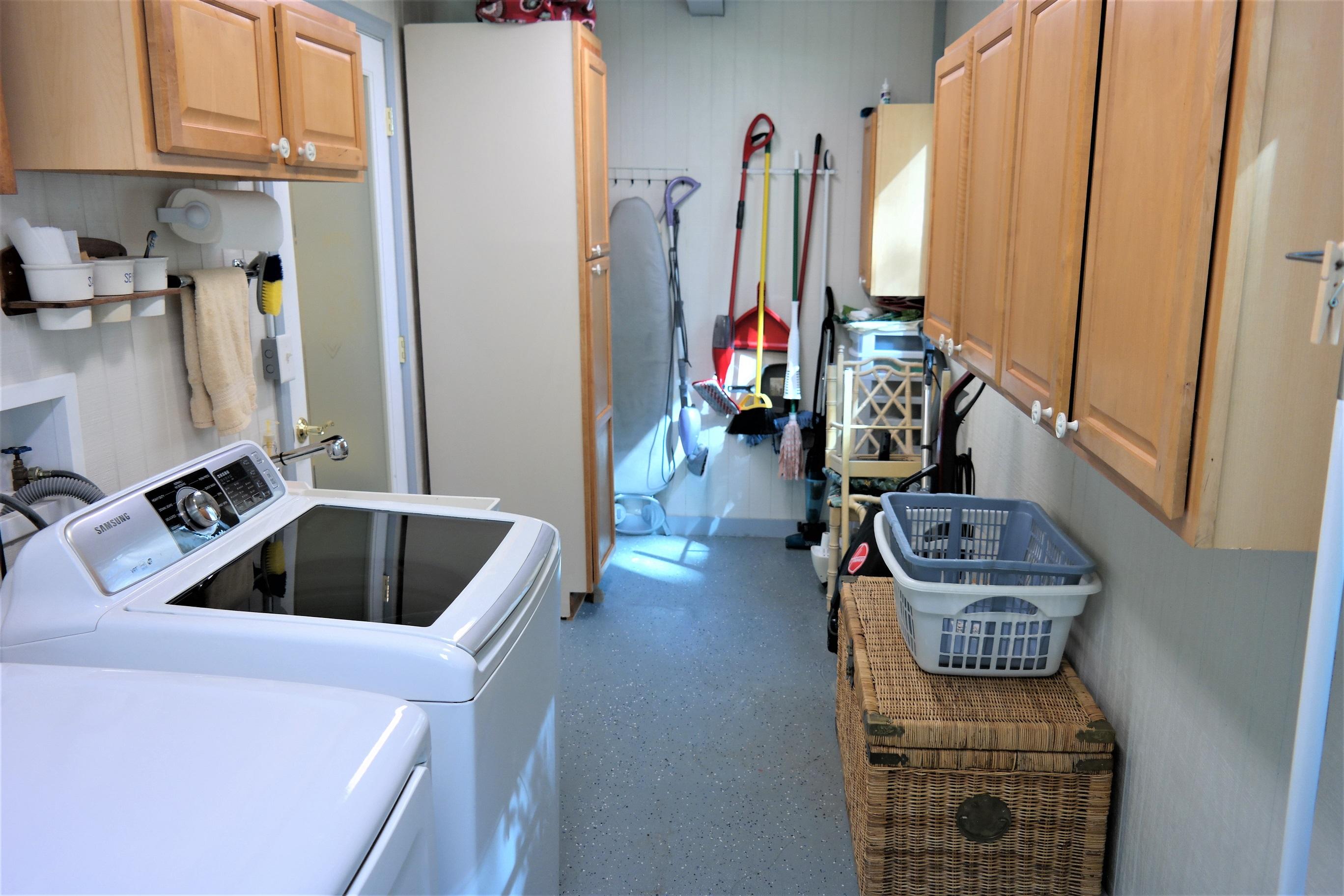 PARADISE ISLAND - Residential