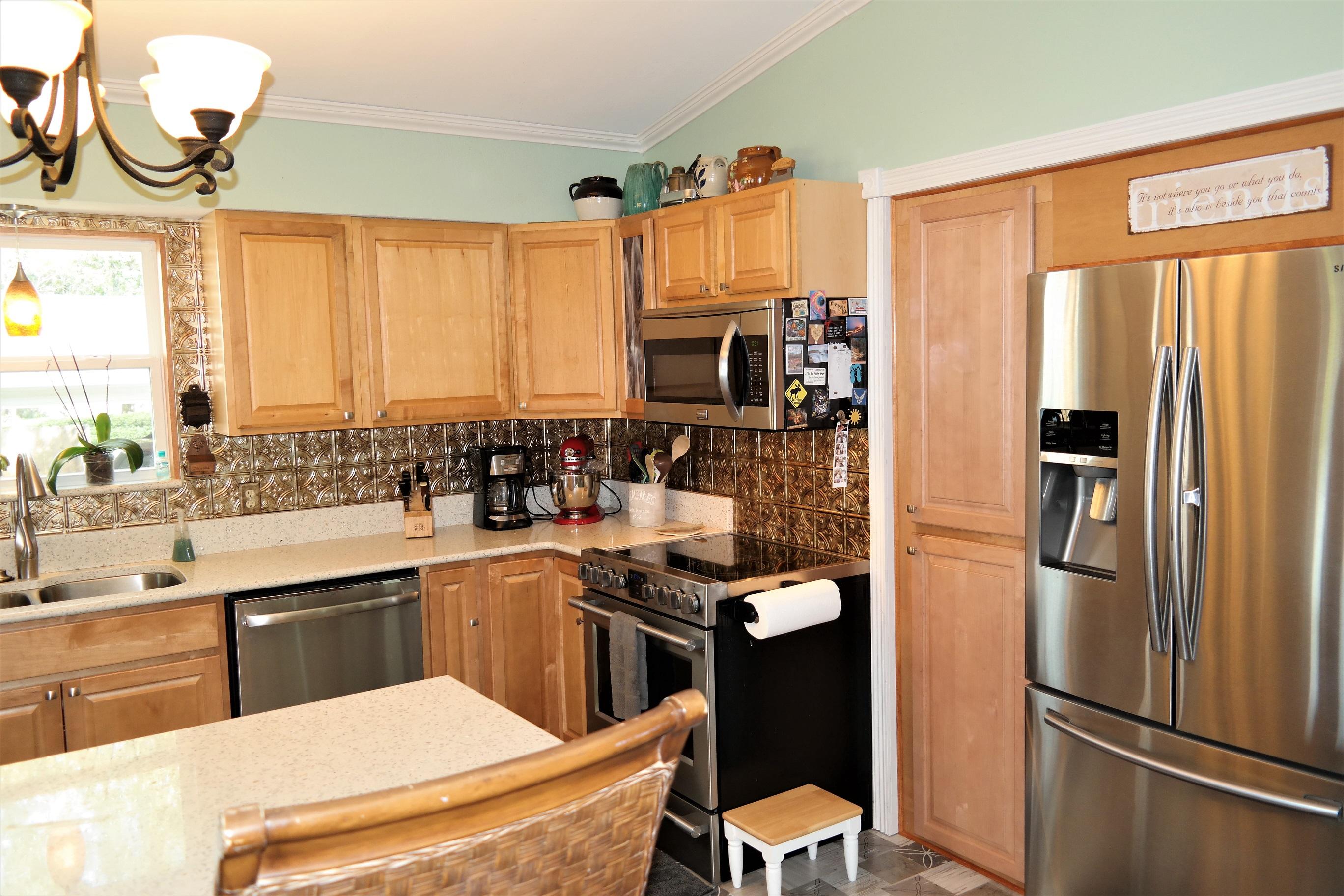 PARADISE ISLAND - Residential