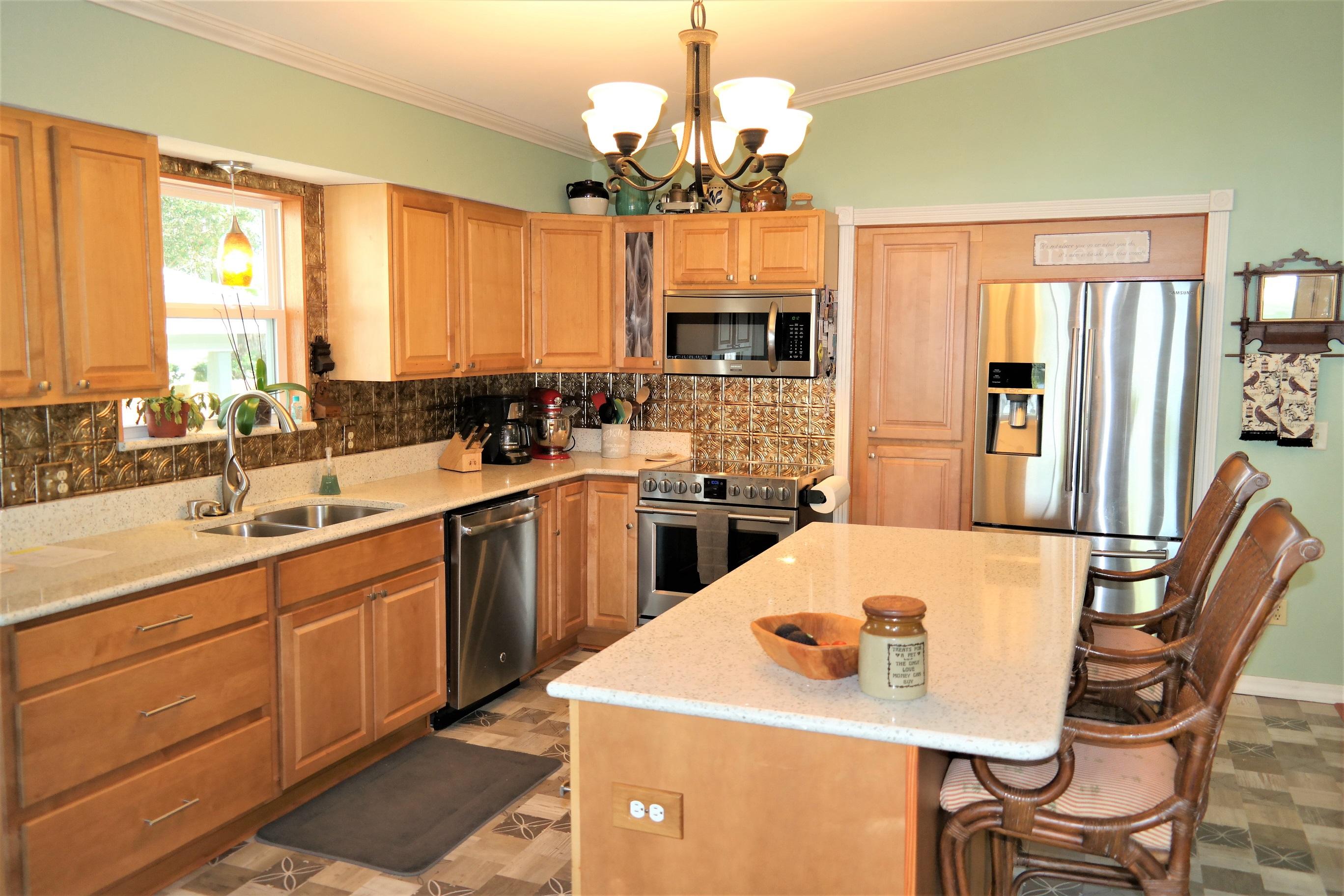 PARADISE ISLAND - Residential