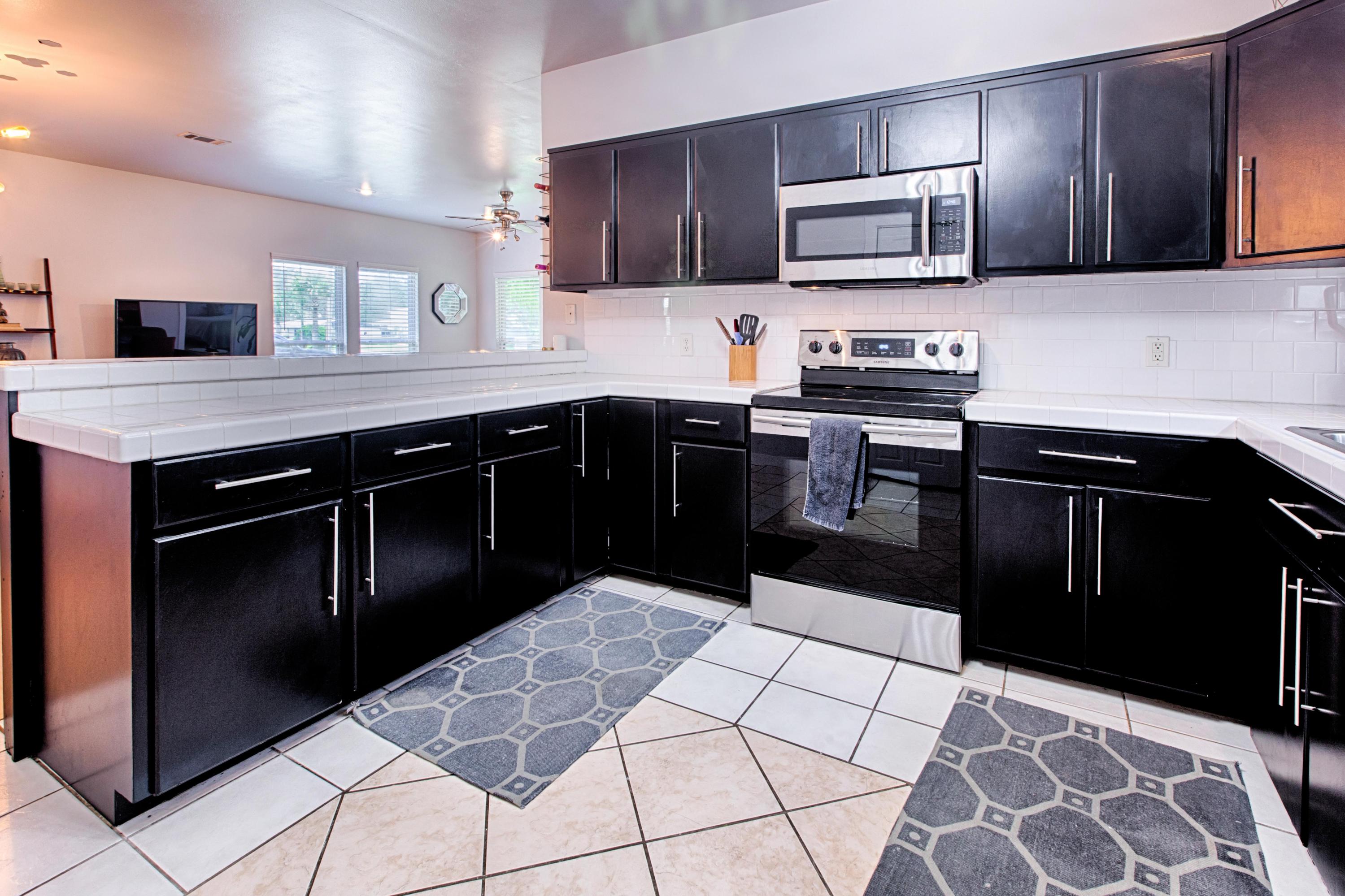 PINE GARDEN UNREC - Residential