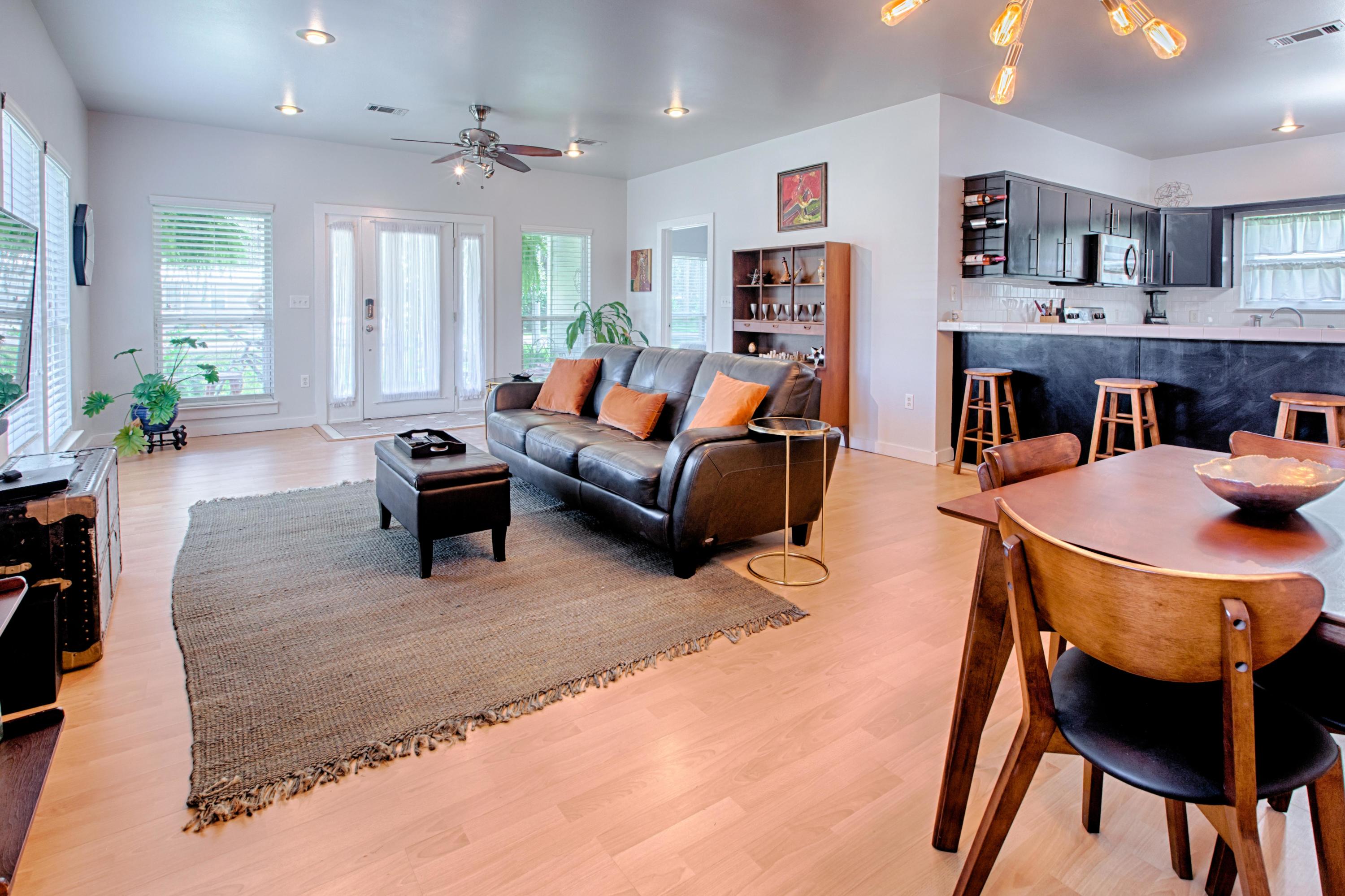 PINE GARDEN UNREC - Residential