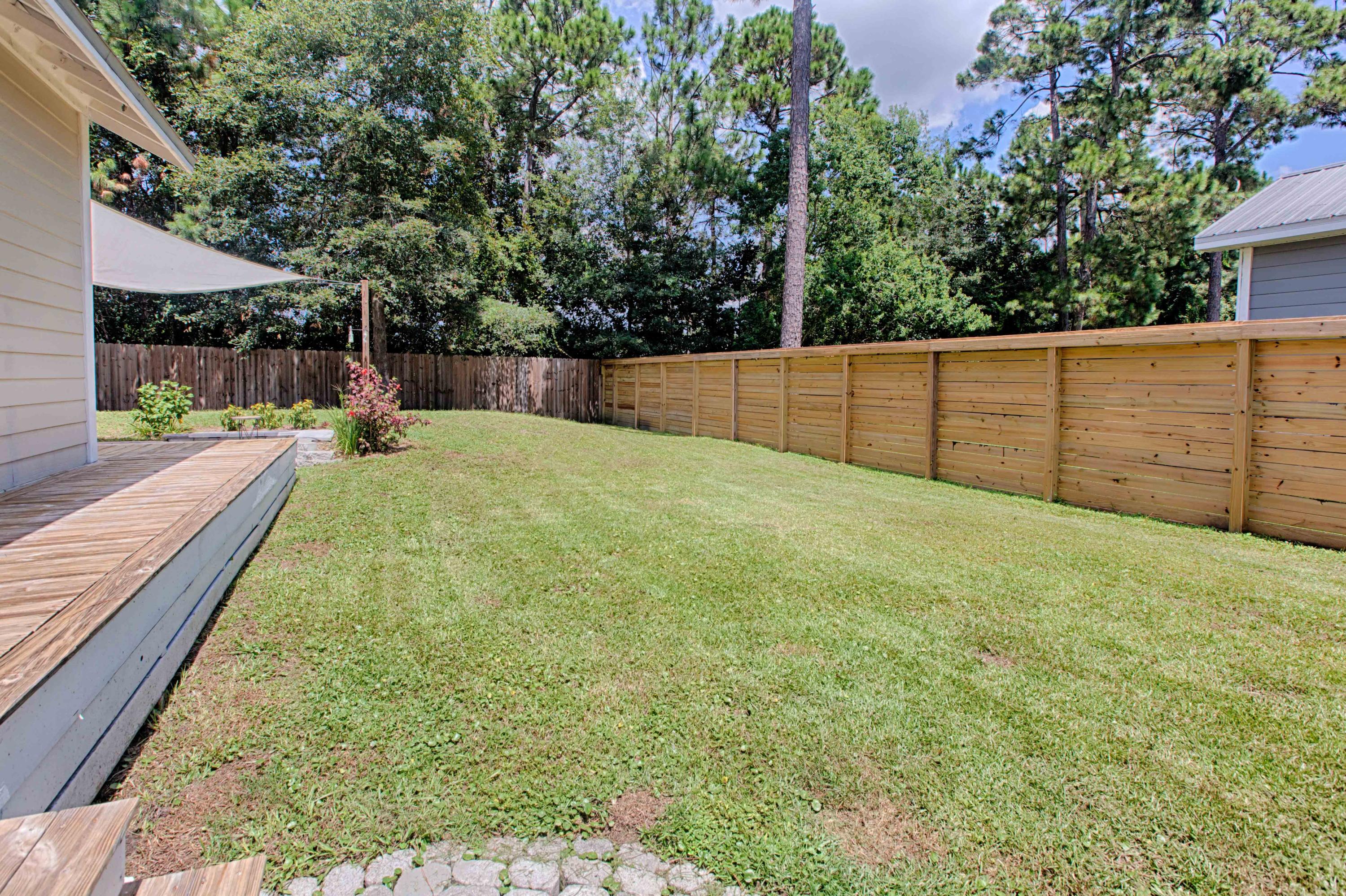 PINE GARDEN UNREC - Residential