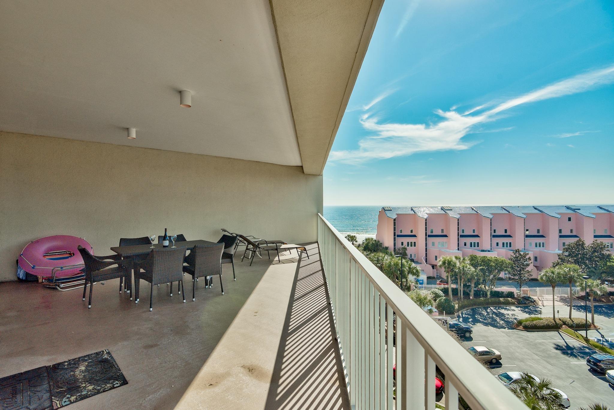TIDES AT TOPS'L - Residential