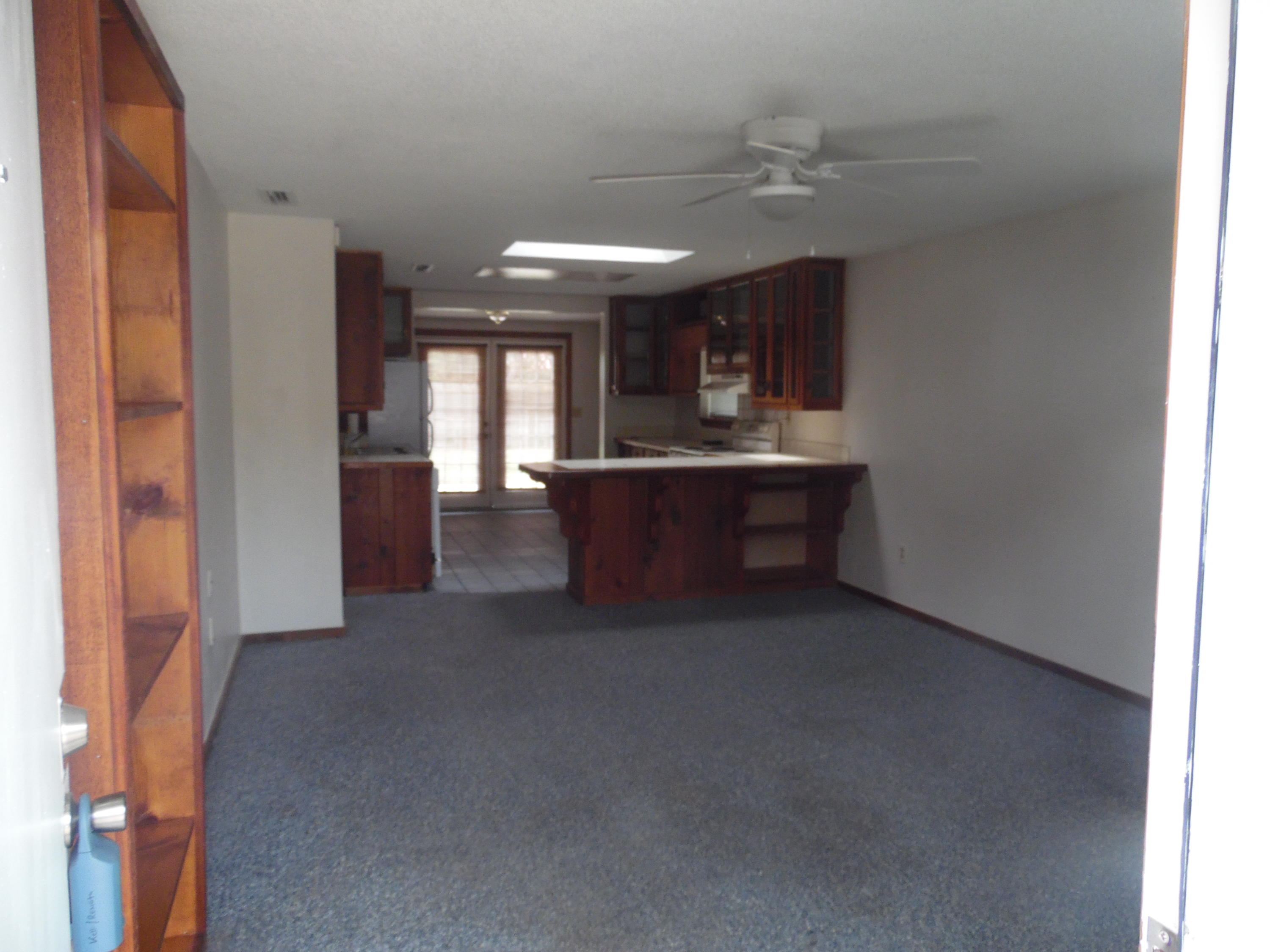 RIVIERA BEACH - Residential