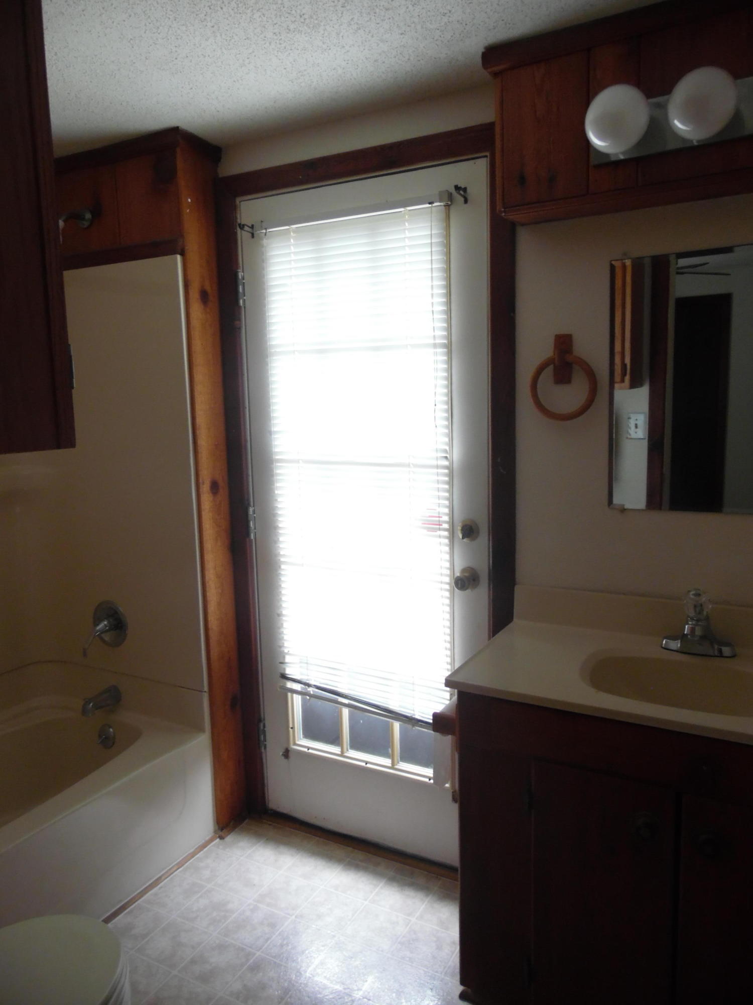 RIVIERA BEACH - Residential