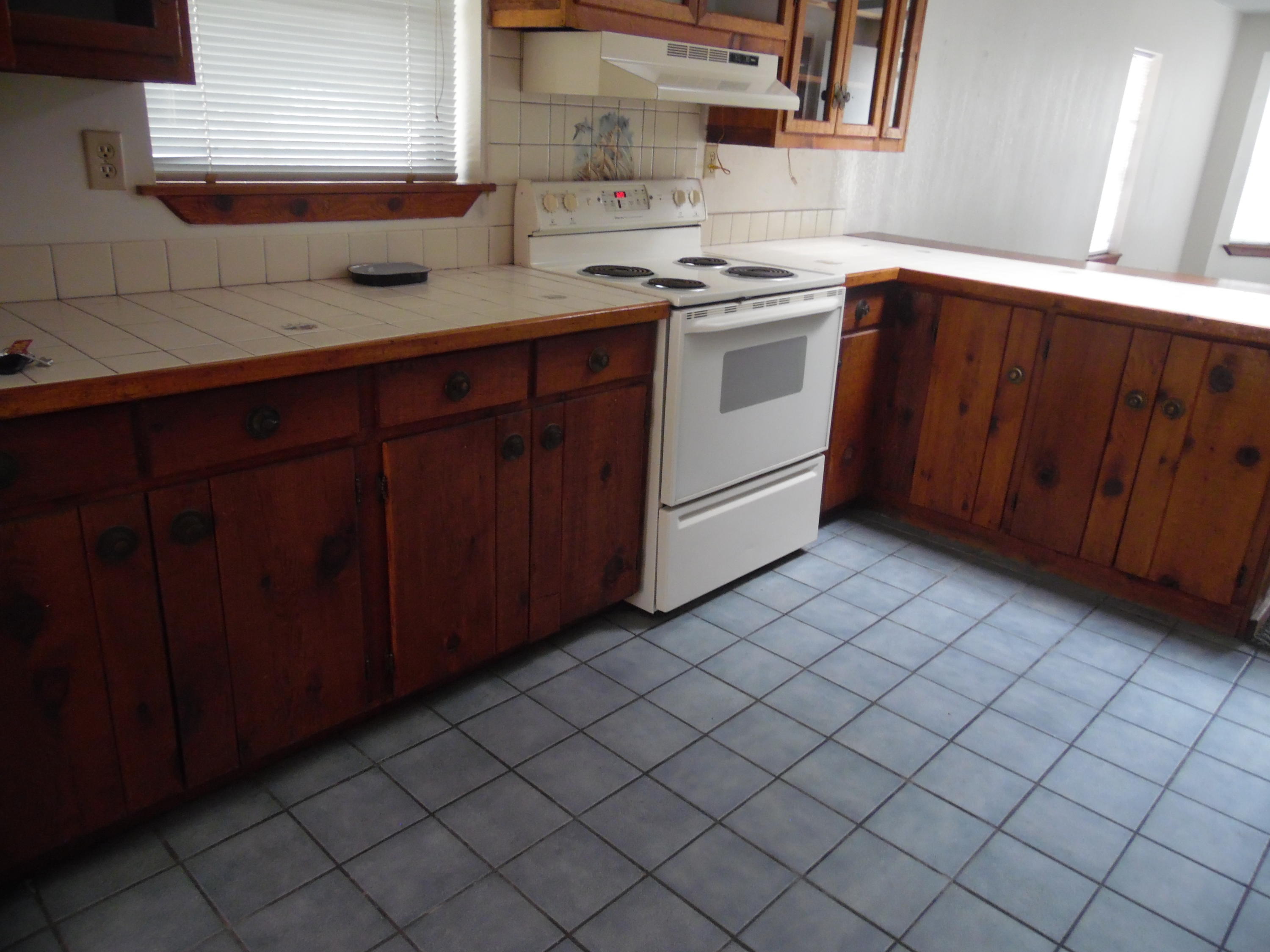 RIVIERA BEACH - Residential