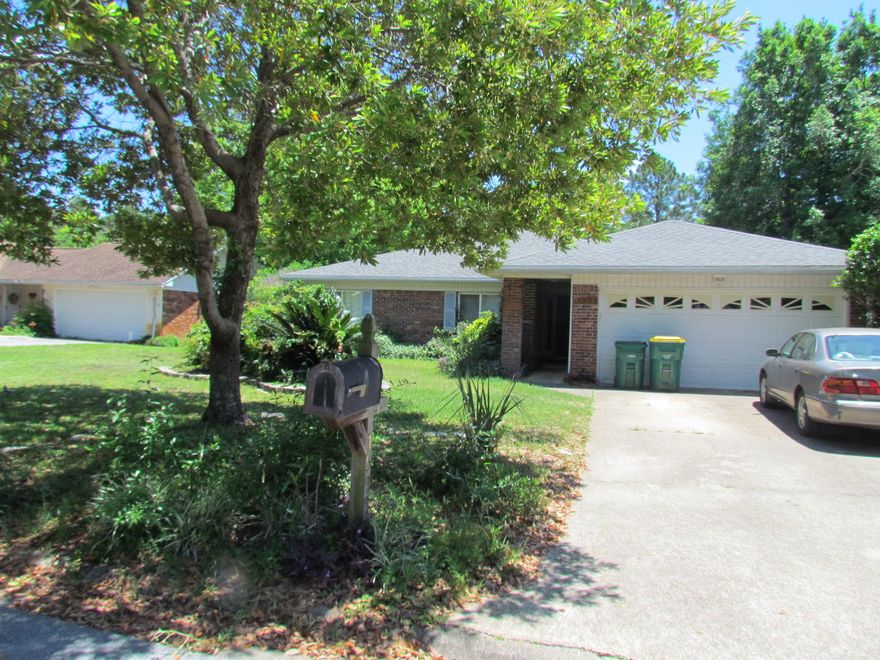 Nice family home in the heart of Niceville. Home features formal living & dining room, eat-in kitchen with access to covered patio and large Florida room. Spacious bedrooms and 2 car garage complete this nice home. Fenced back yard is great for kids and pets. Owner will consider pets with a non-refundable pet fee. Sorry NO SMOKING! Available June 6. Any person 18 years of older must complete separate applications.