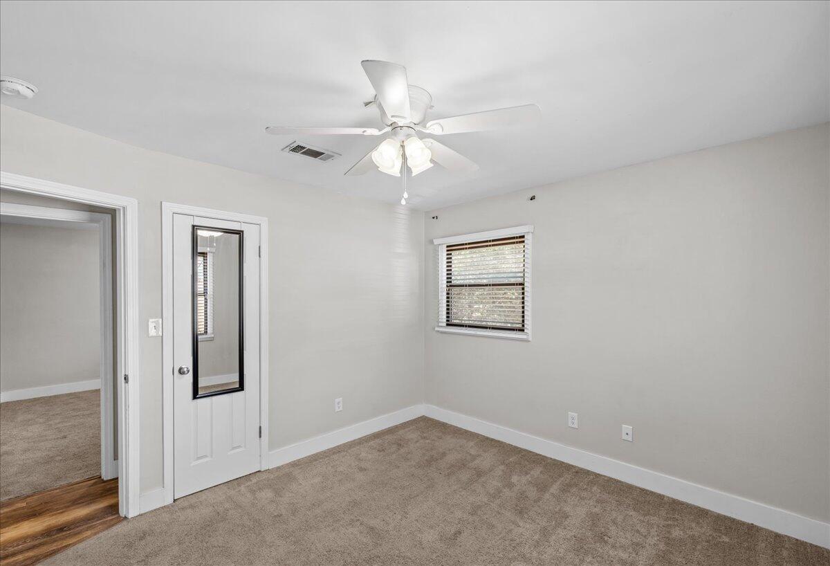 CAROL ANNE MANOR - Residential
