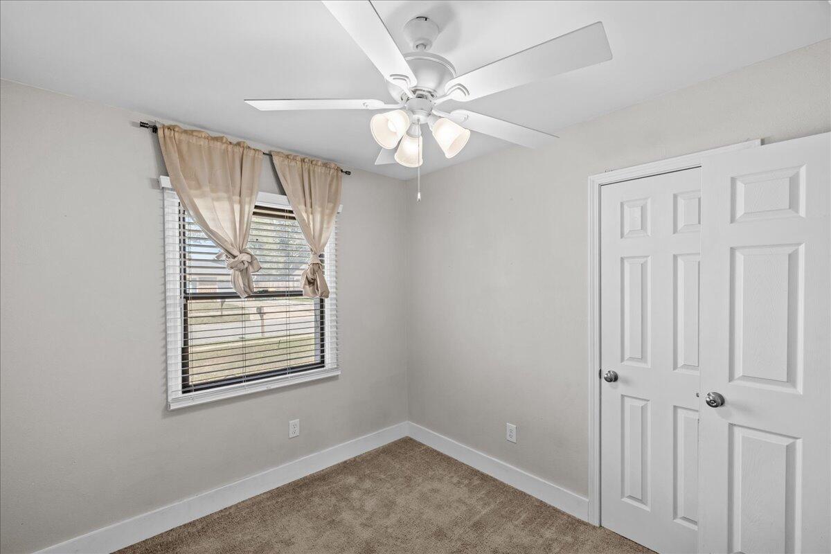 CAROL ANNE MANOR - Residential