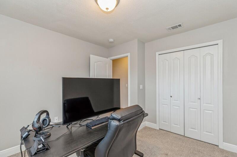 DUGGAN POND ESTATES - Residential