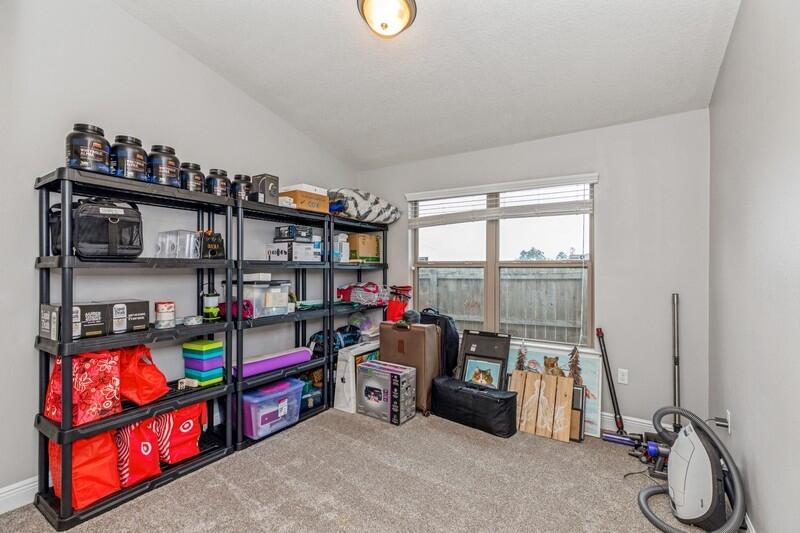 DUGGAN POND ESTATES - Residential