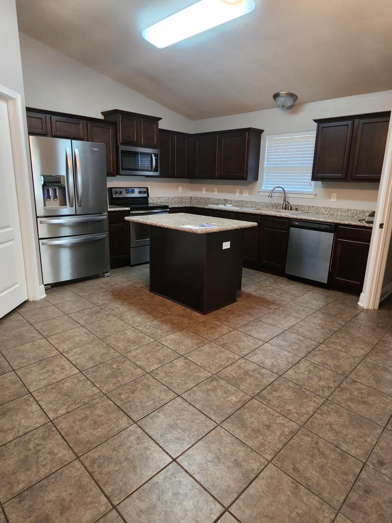 DUGGAN POND ESTATES - Residential