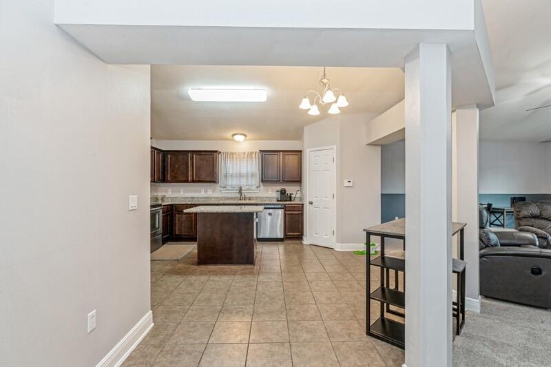 DUGGAN POND ESTATES - Residential