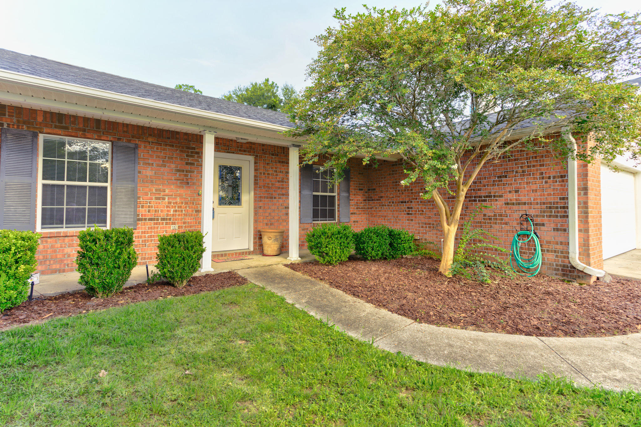 COUNTRYVIEW ESTATES 9TH ADDN - Residential