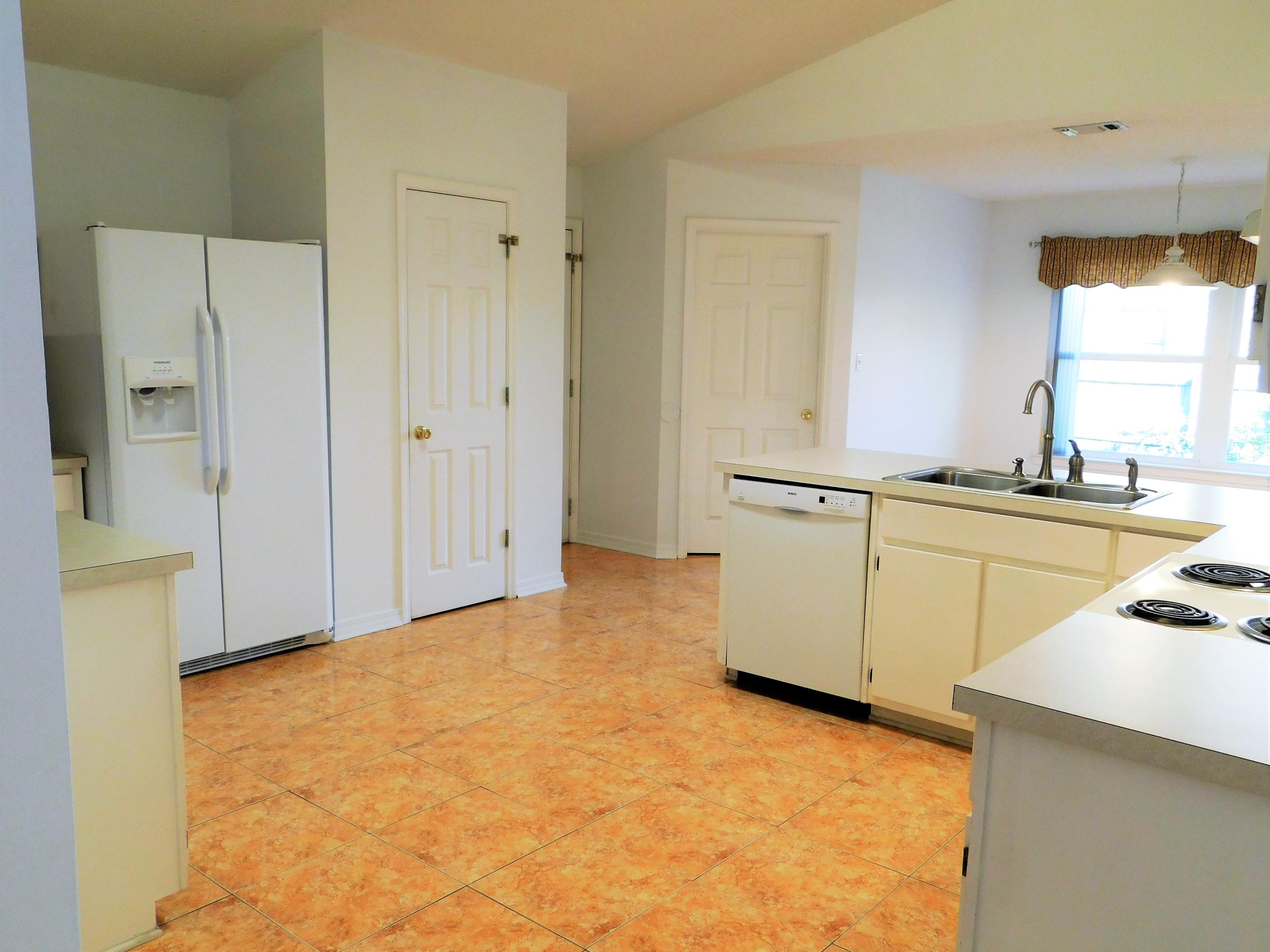 CORONADO VILLAGE PH 3 - Residential