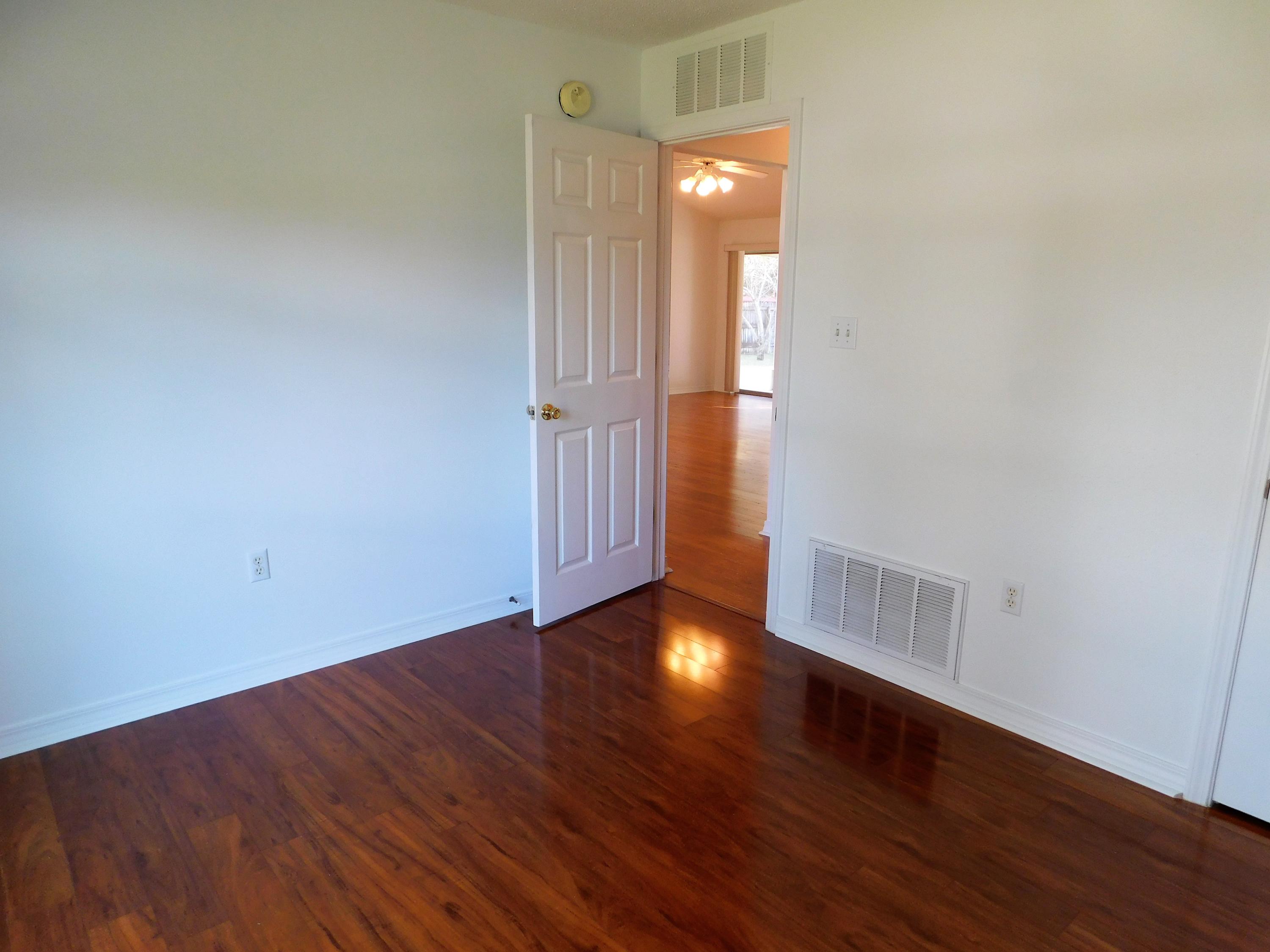 CORONADO VILLAGE PH 3 - Residential