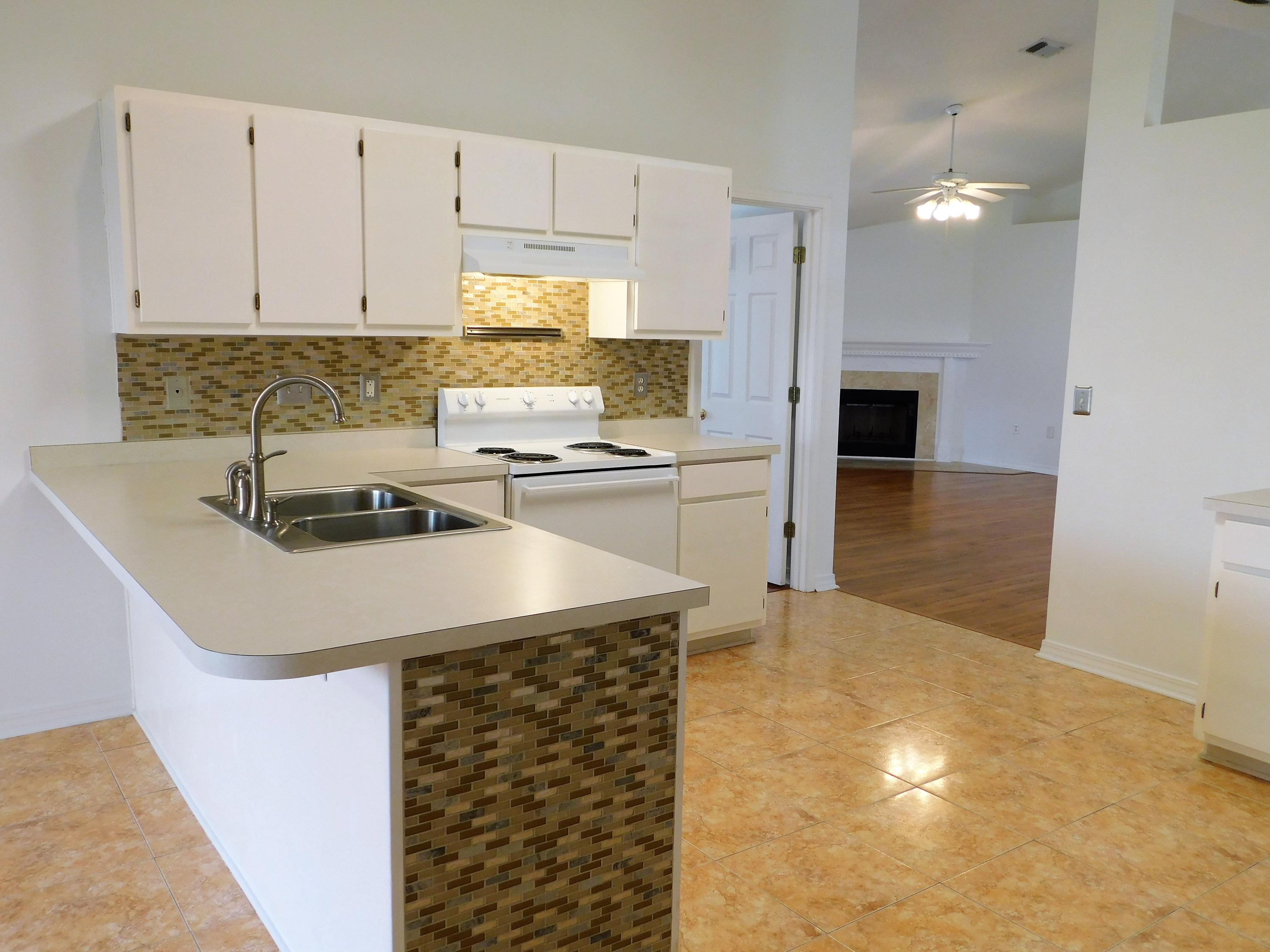 CORONADO VILLAGE PH 3 - Residential