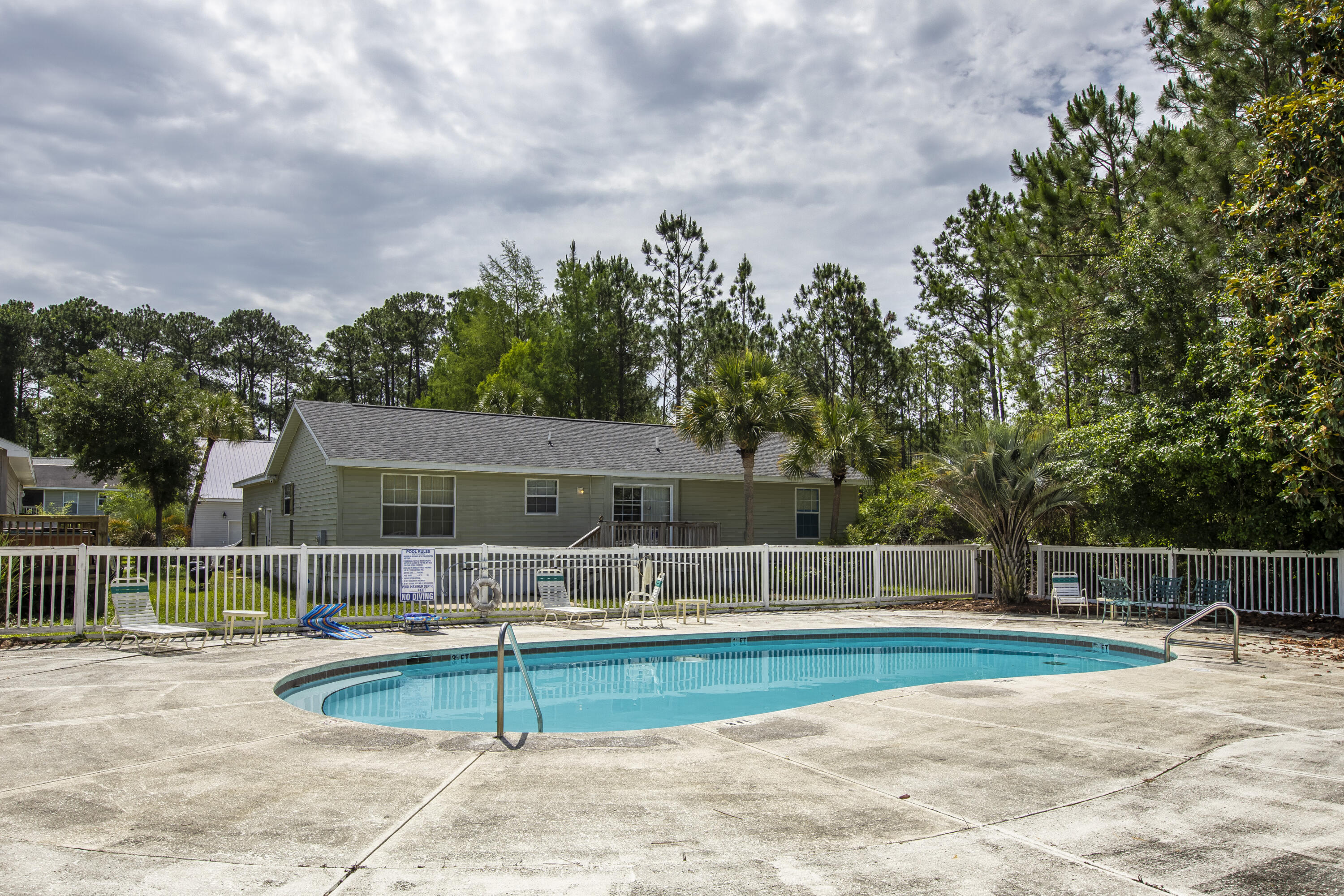 PALMETTO PLANTATION - Residential