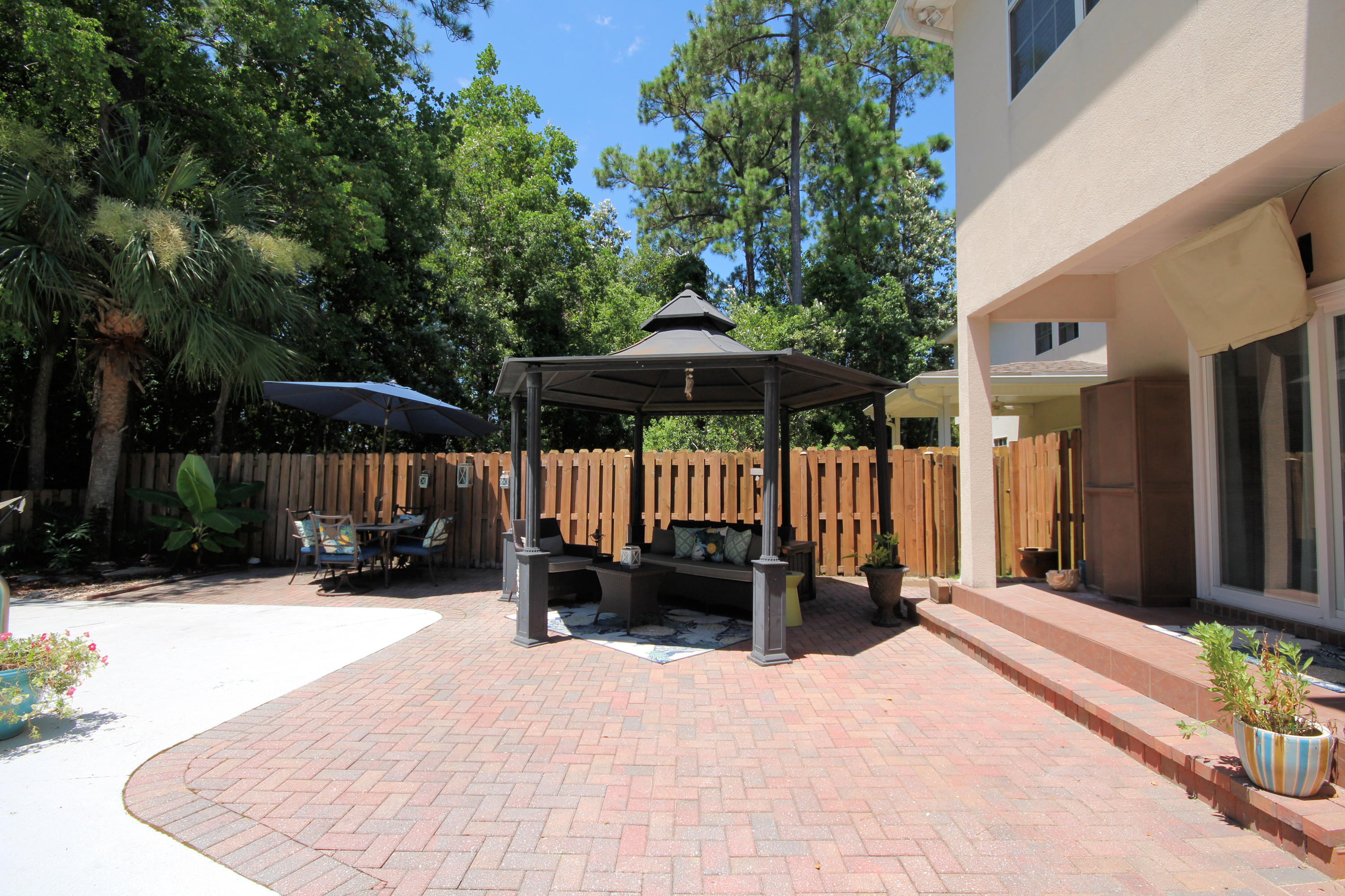 NORTH RIDGE CREEK S/D 2ND ADDN - Residential