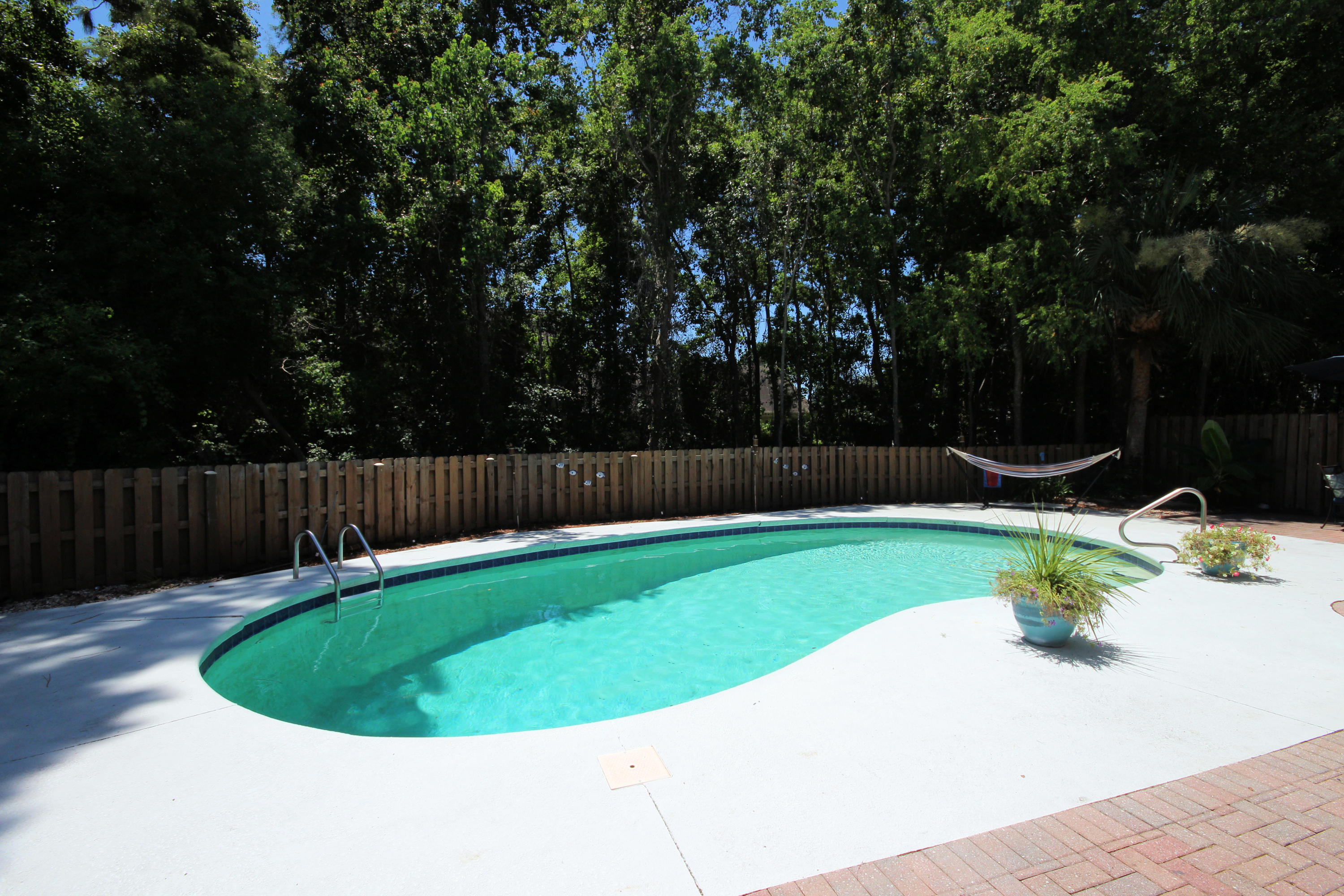 NORTH RIDGE CREEK S/D 2ND ADDN - Residential