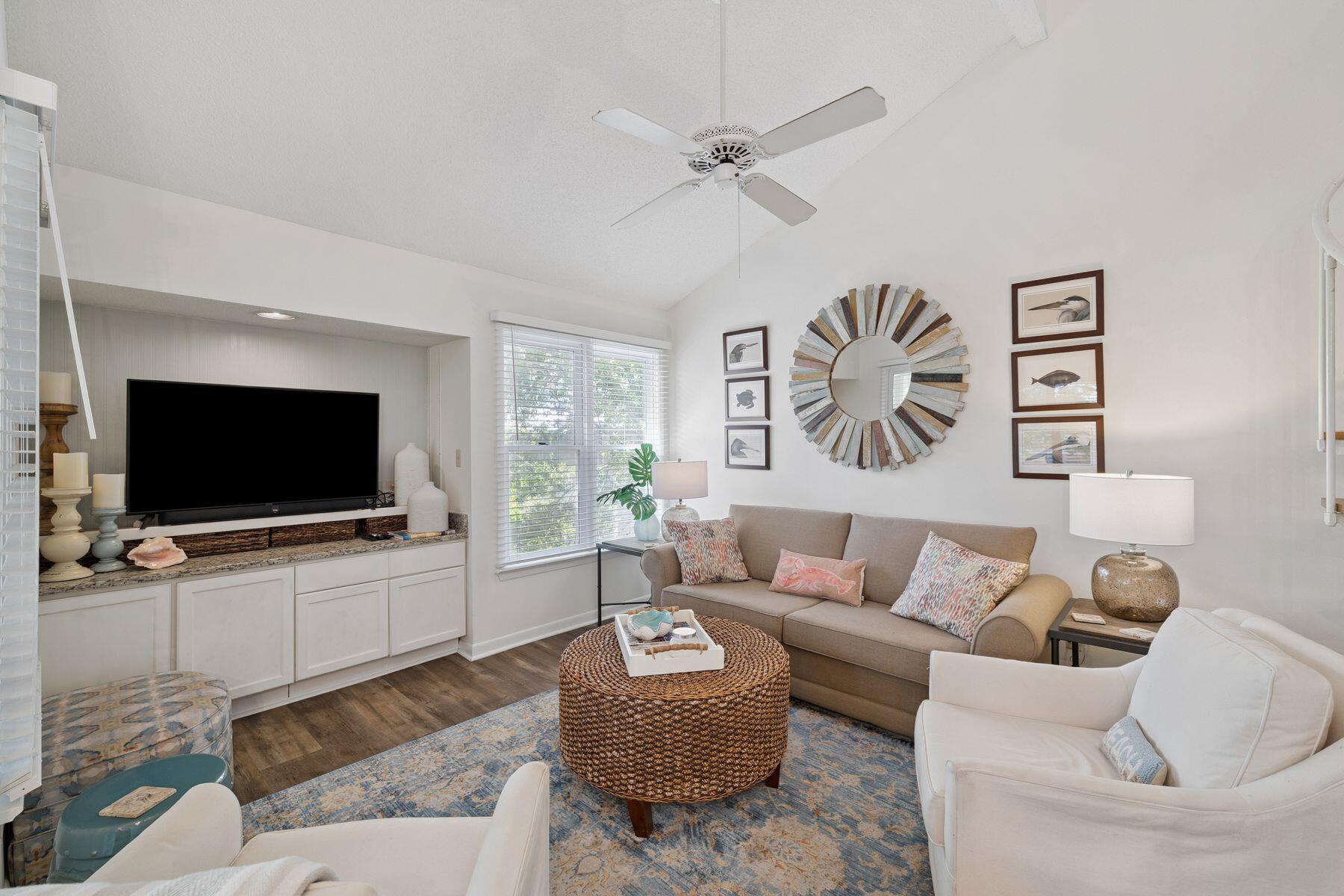 HIDDEN DUNES BEACH COTTAGES 1 - Residential