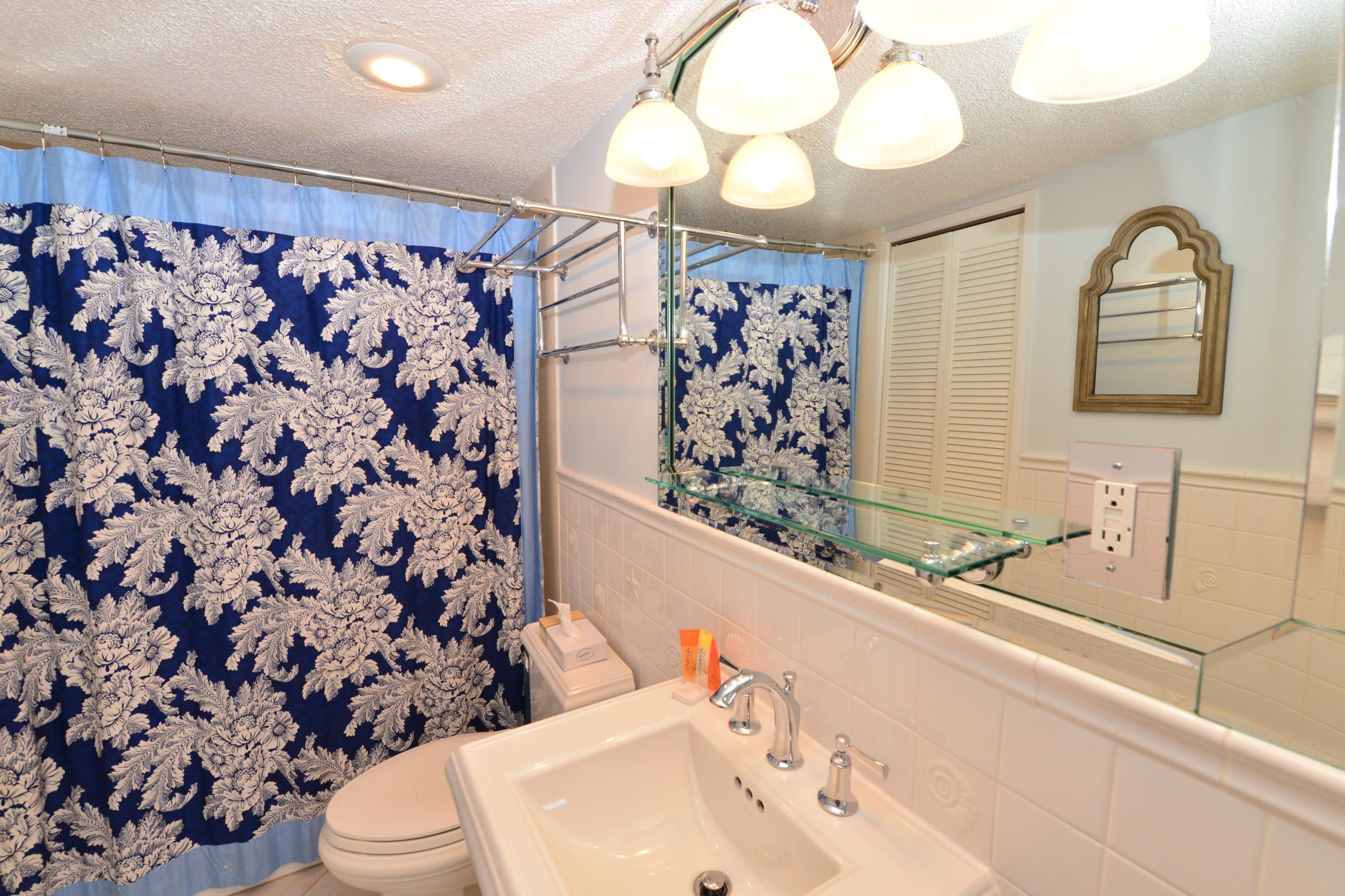 BEACHSIDE TWO - Residential