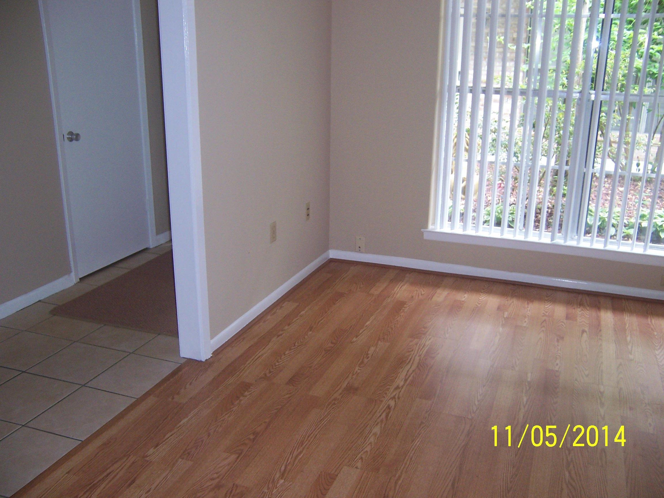 COUNTRY CLUB CONDO - Residential