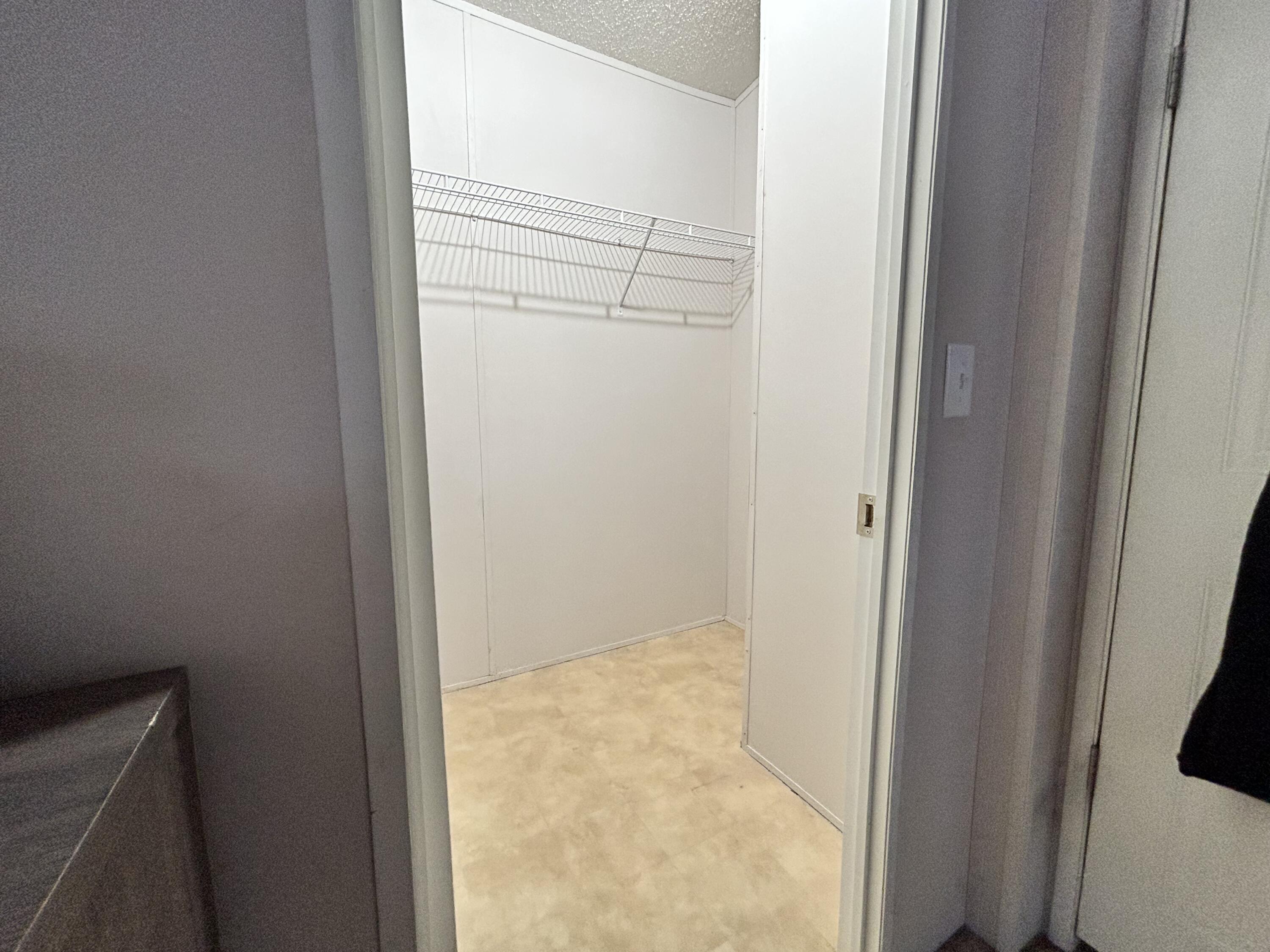 WYNNEHAVEN BEACH ESTATES - Residential