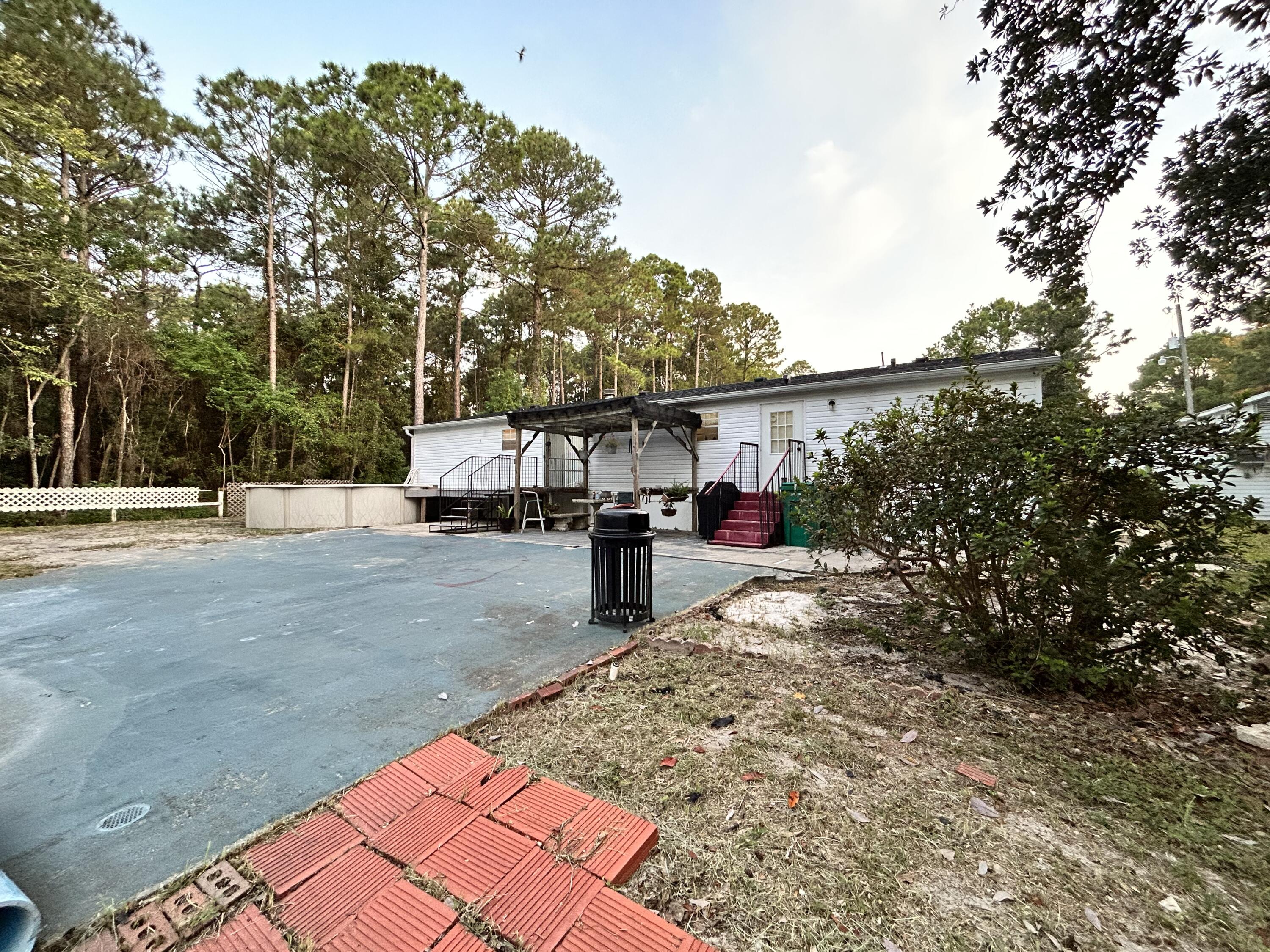 WYNNEHAVEN BEACH ESTATES - Residential