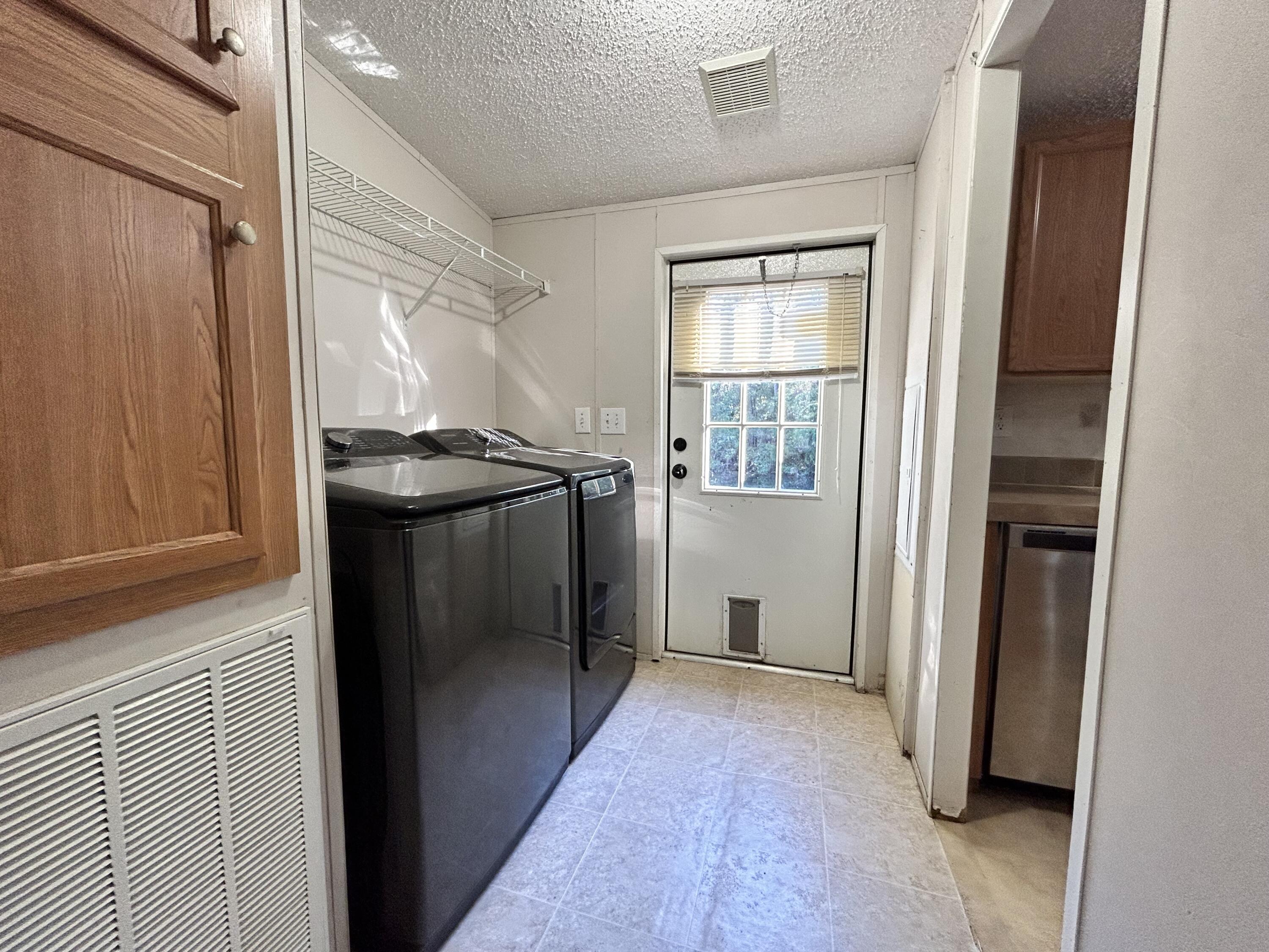 WYNNEHAVEN BEACH ESTATES - Residential