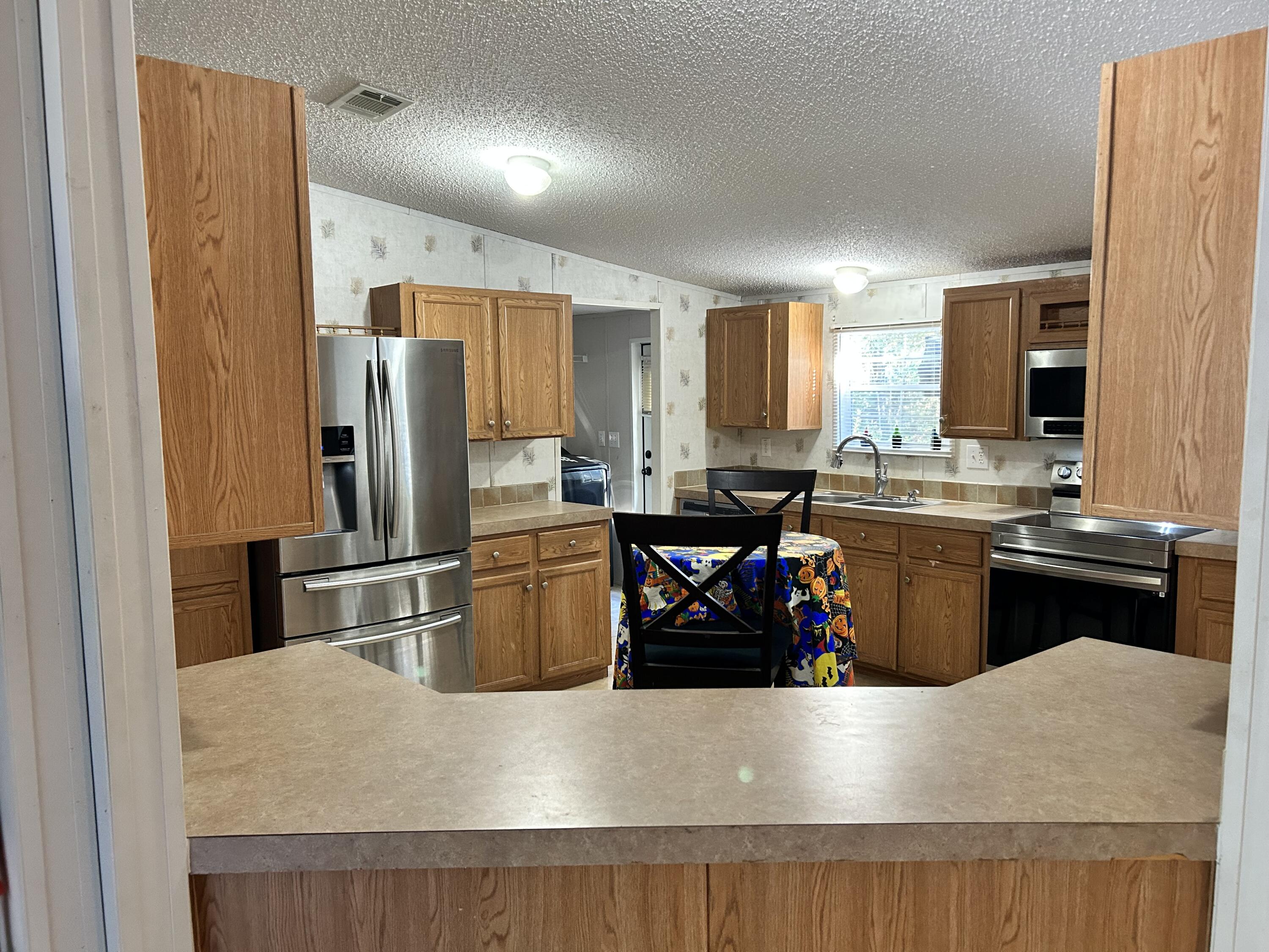 WYNNEHAVEN BEACH ESTATES - Residential