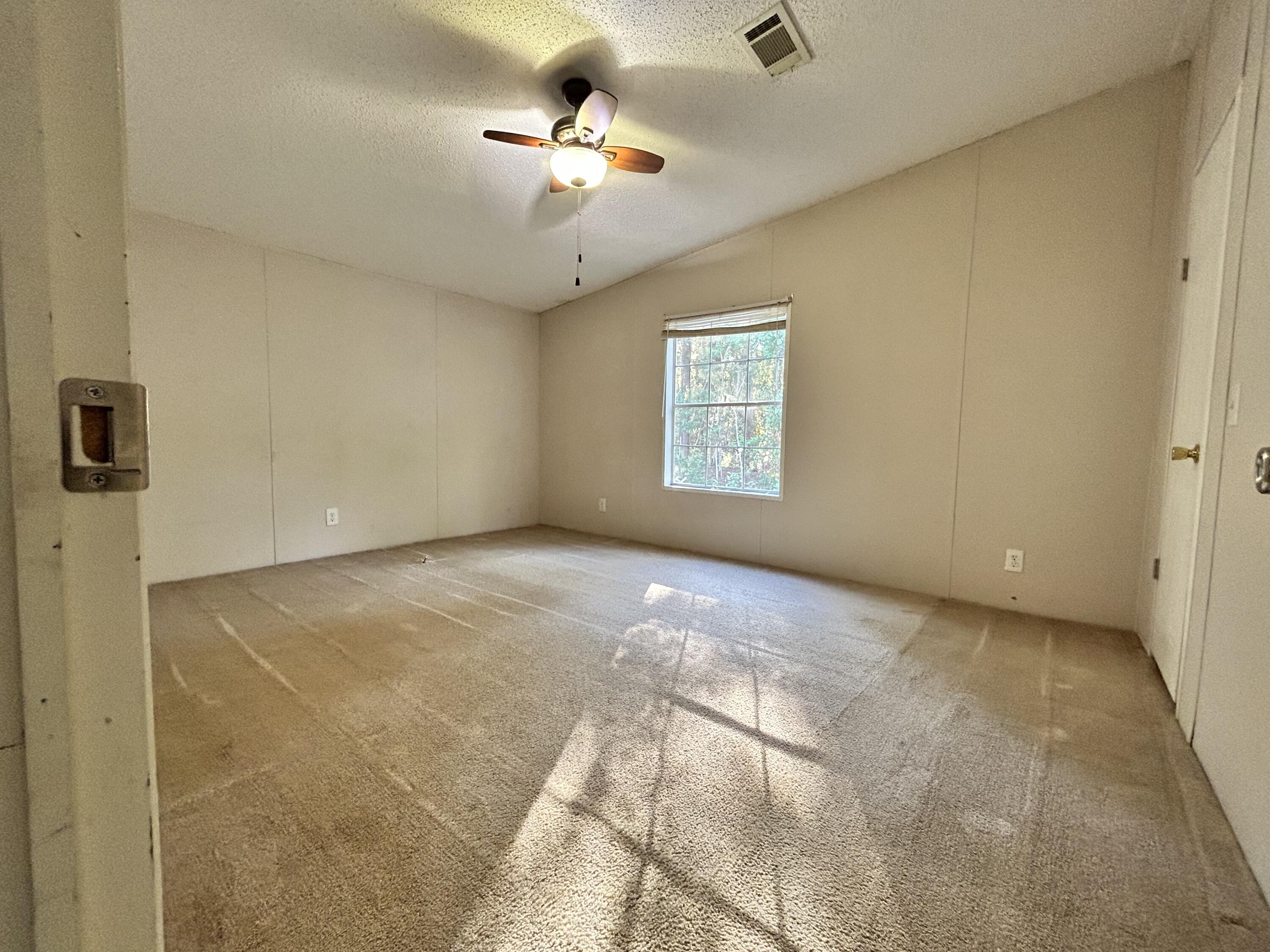 WYNNEHAVEN BEACH ESTATES - Residential