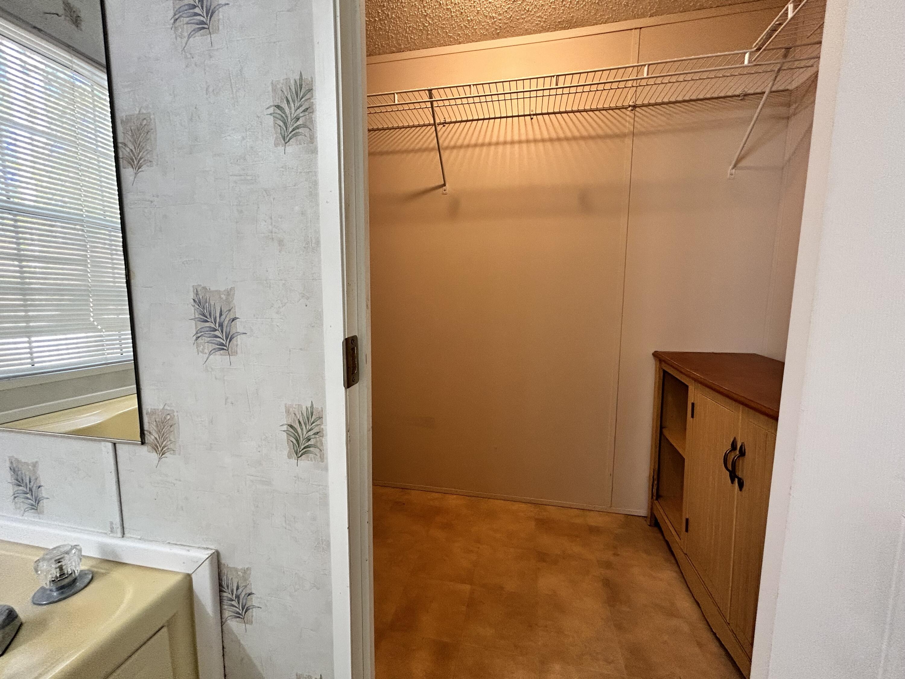 WYNNEHAVEN BEACH ESTATES - Residential