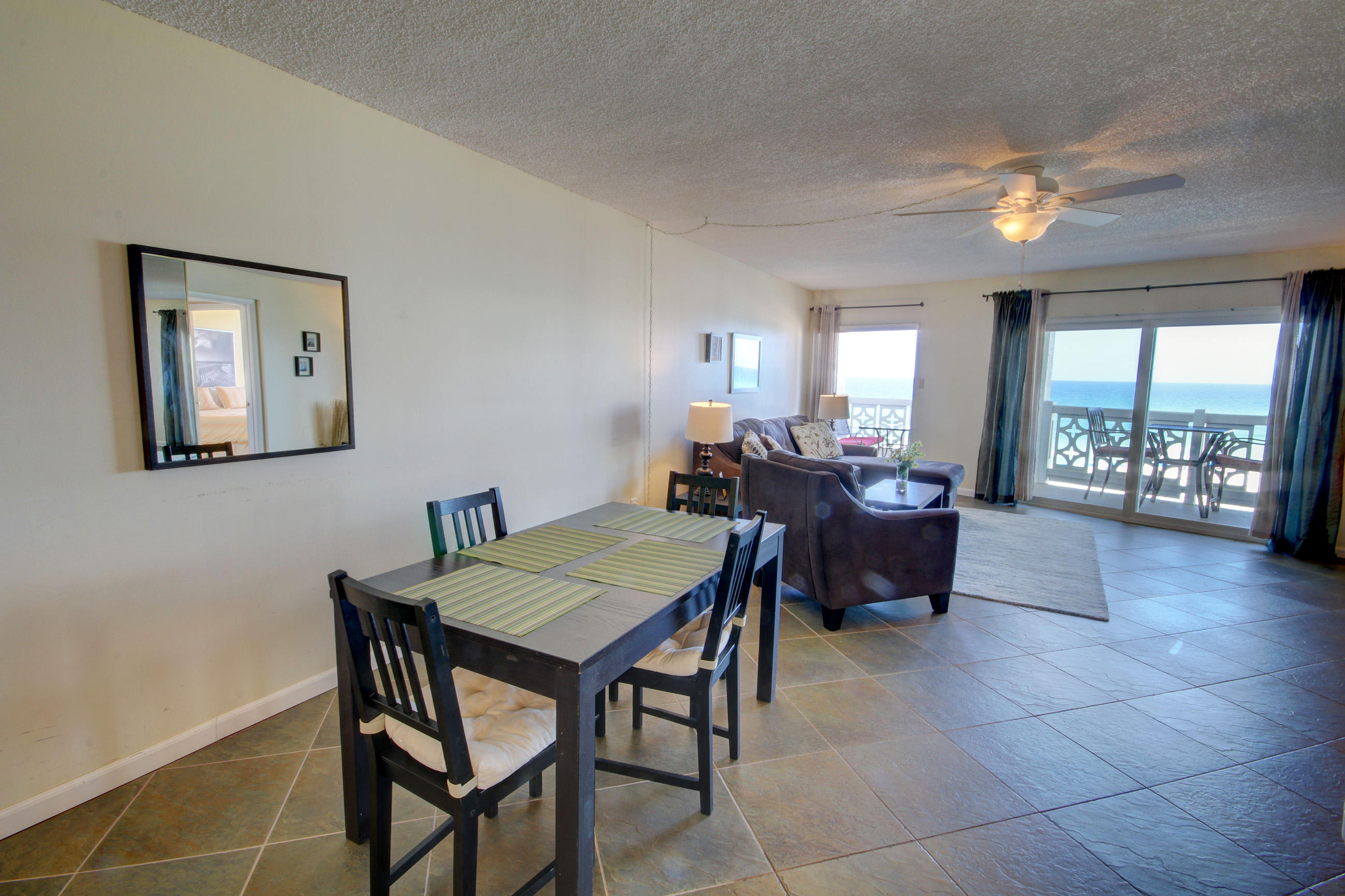 EL MATADOR CONDO - Residential