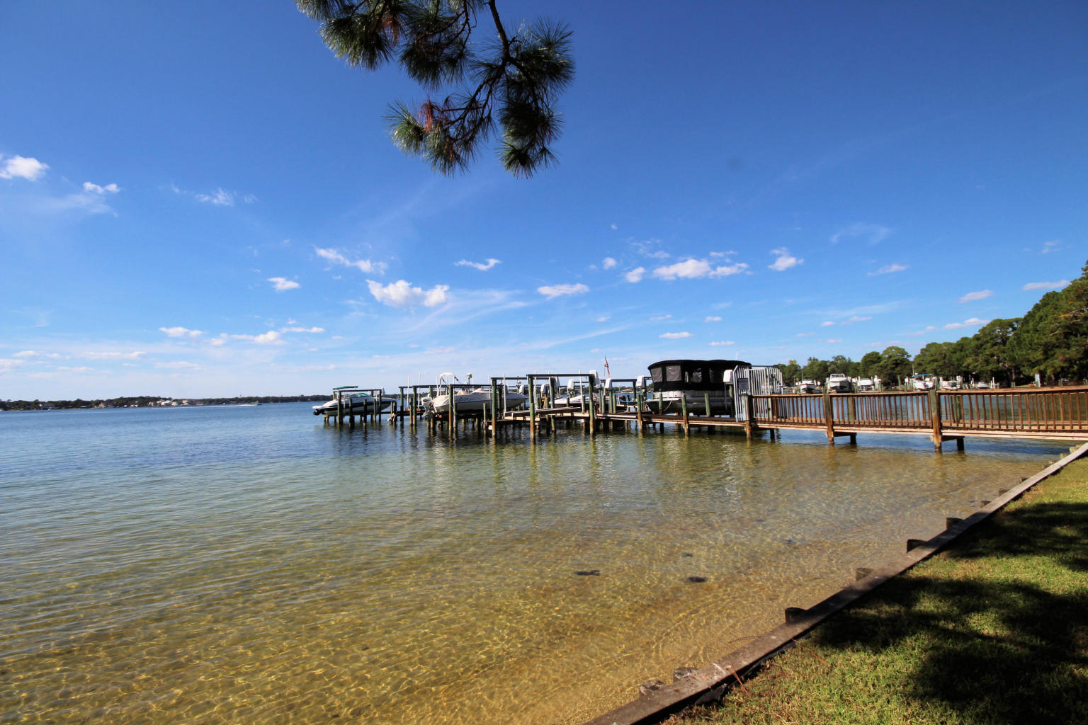 GARNIERS CAY T/H - Residential