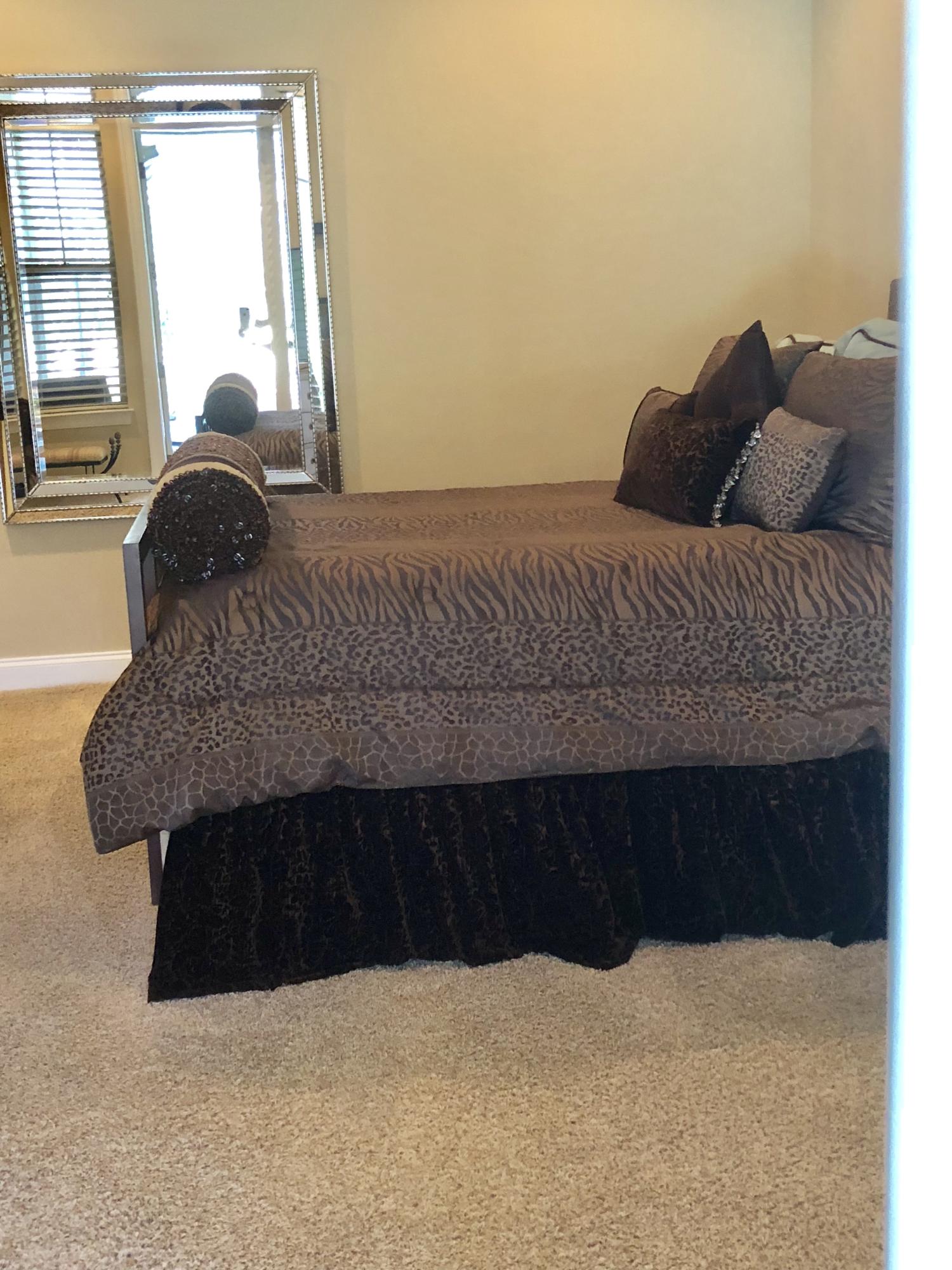 VINEYARD THE - Residential