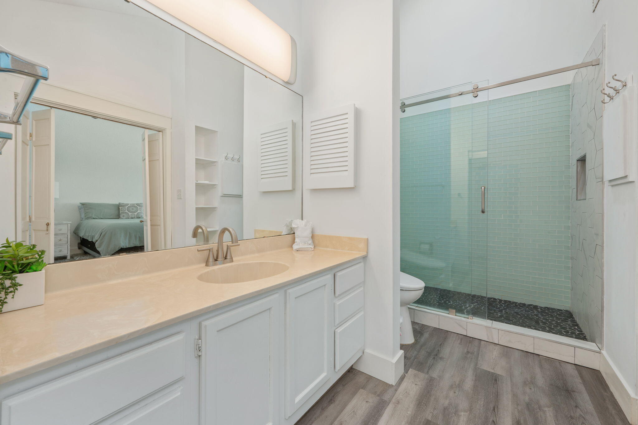 SEAWINDS T/H - Residential