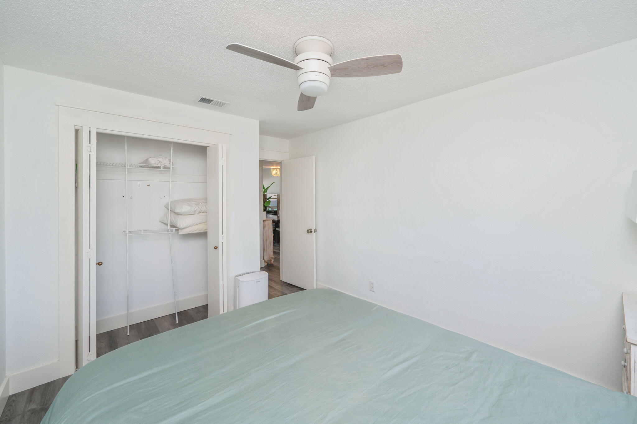 SEAWINDS T/H - Residential