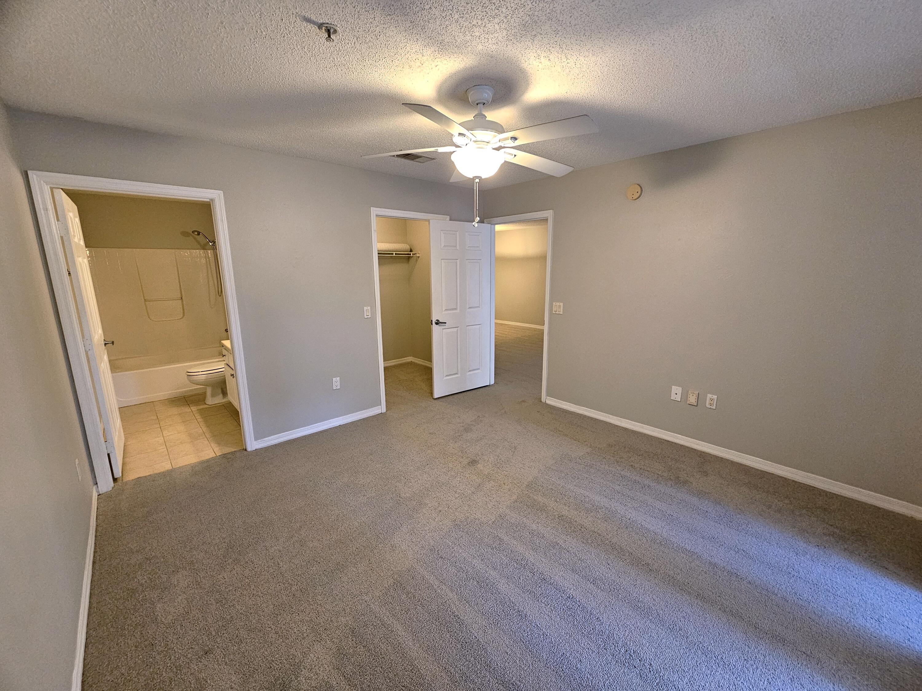 THE FLORIDA CLUB - Residential