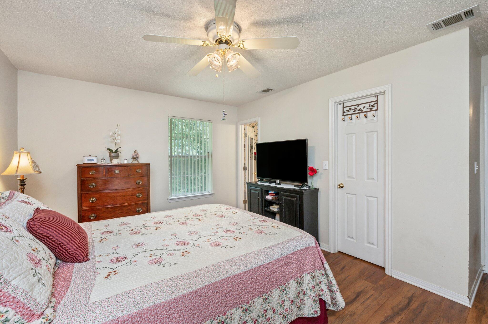 LAKEPOINT S/D PH 1 - Residential