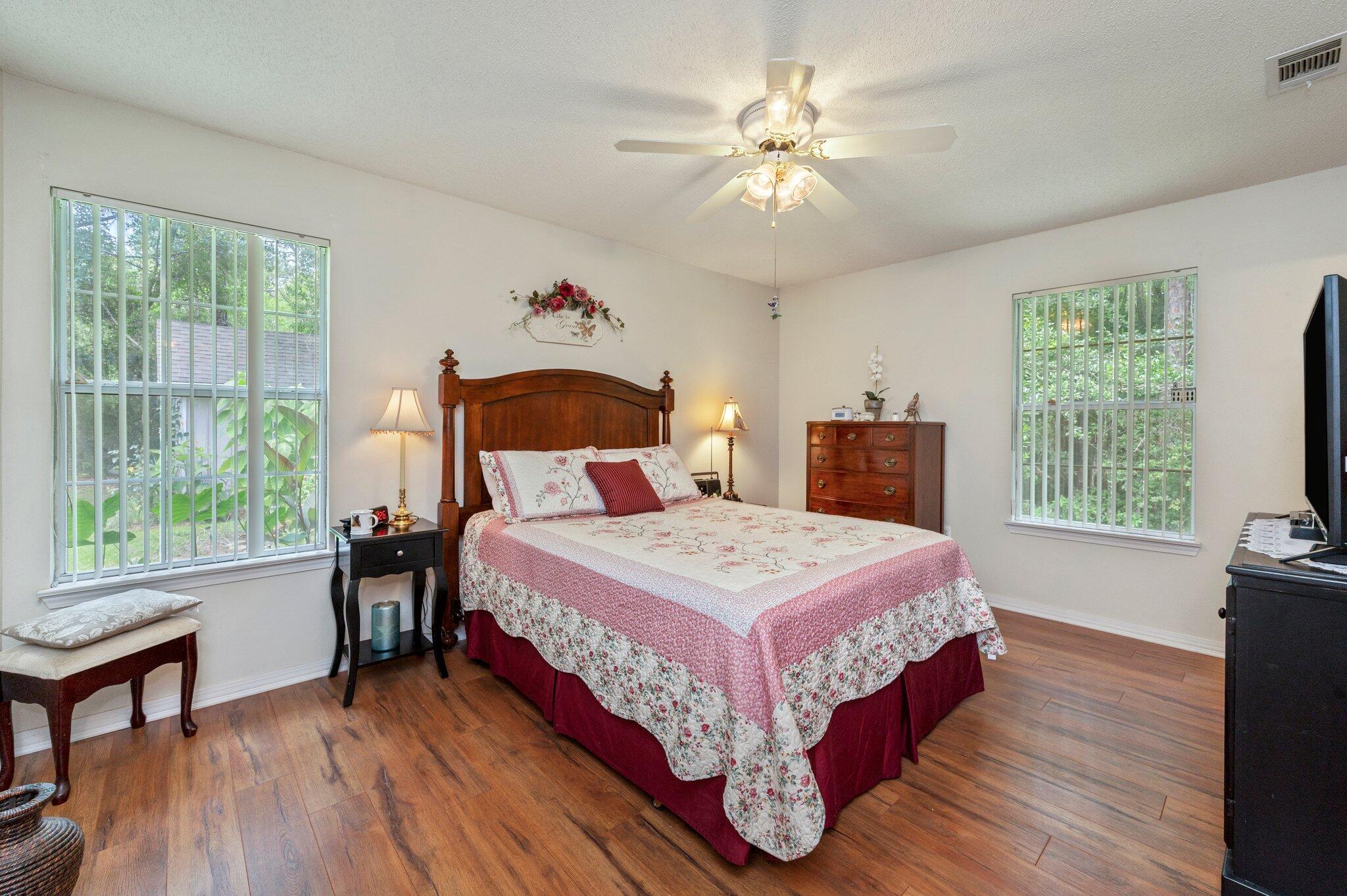 LAKEPOINT S/D PH 1 - Residential