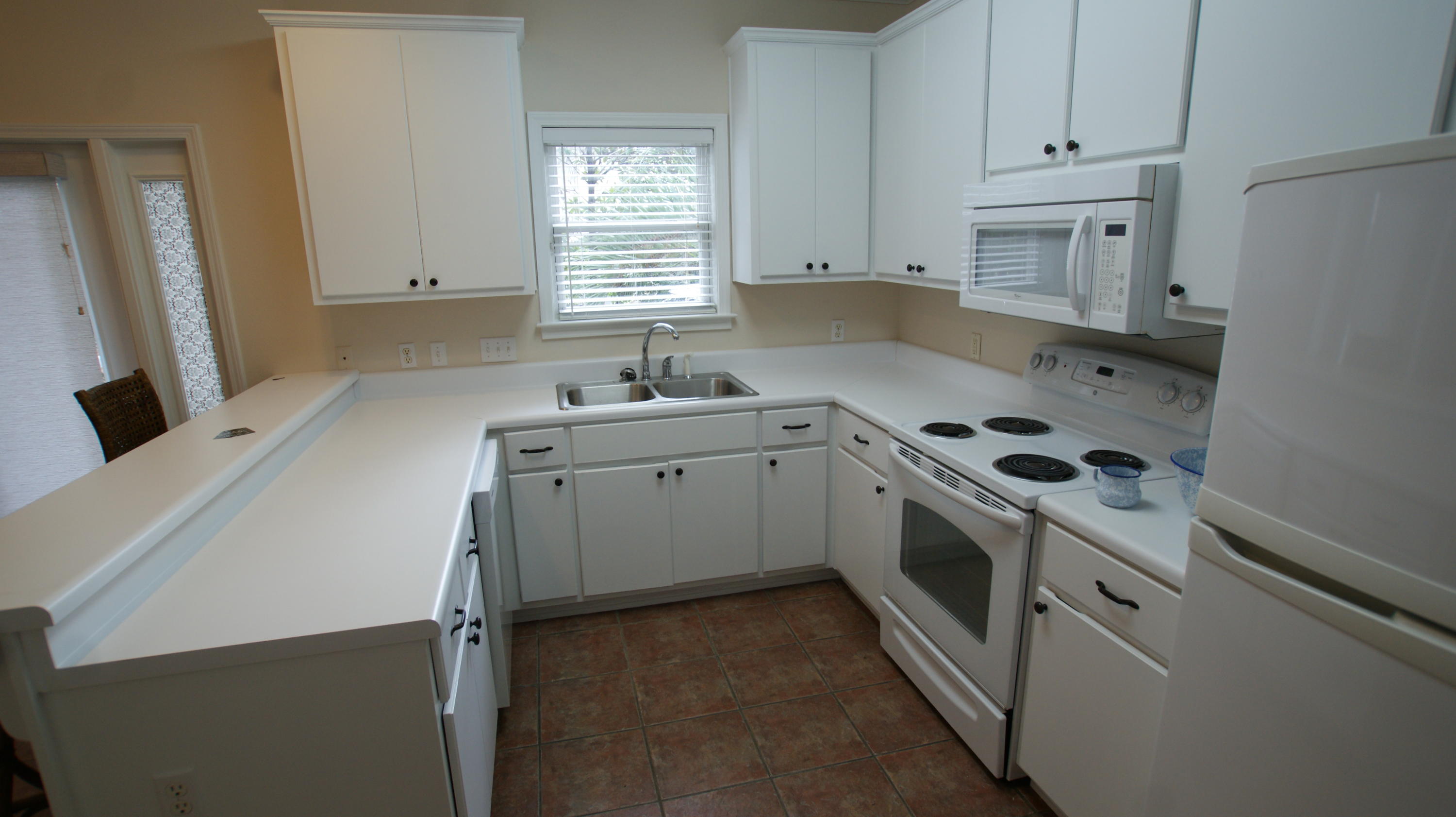 GROVE BY THE SEA - Residential