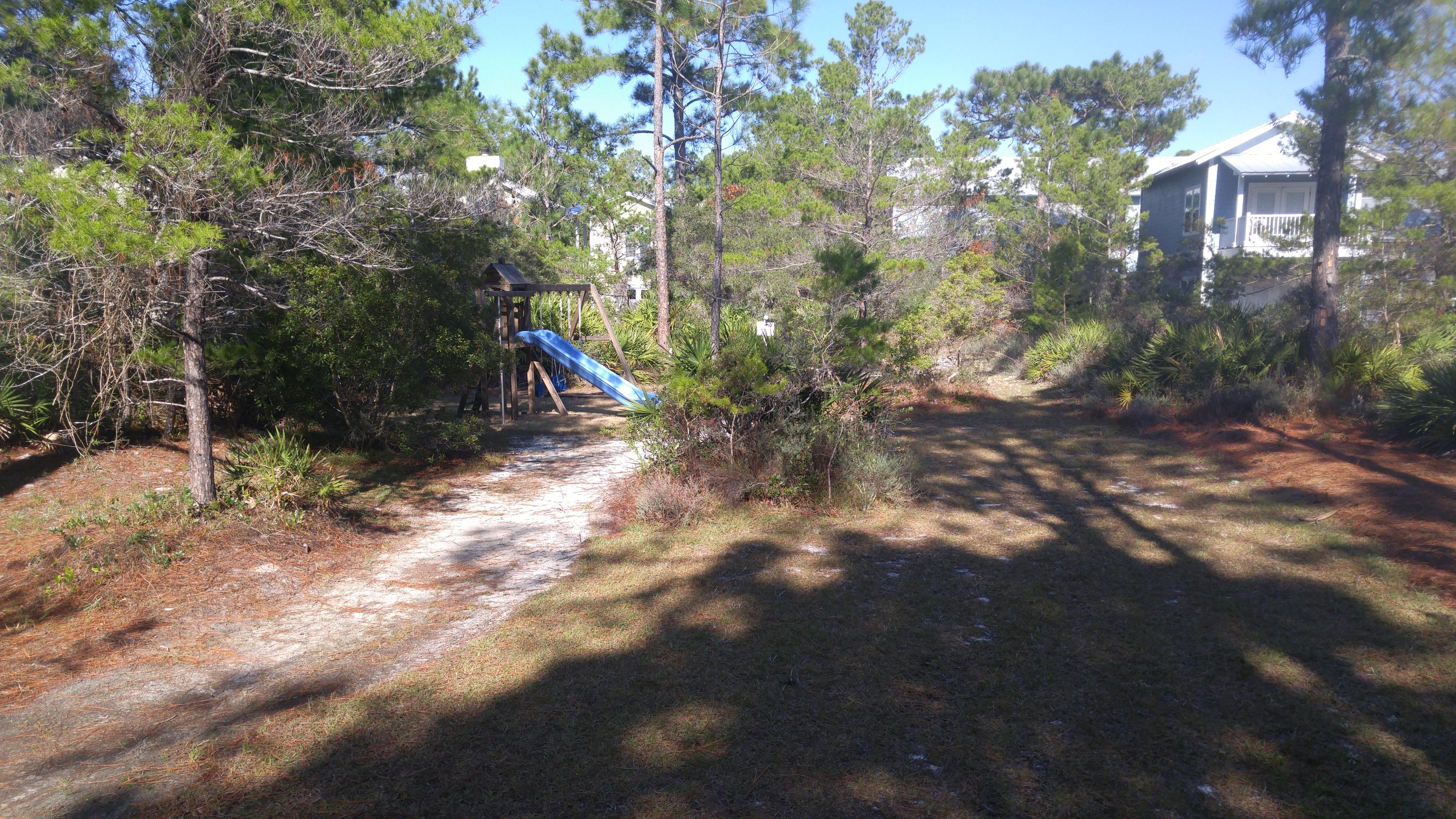 GROVE BY THE SEA - Residential