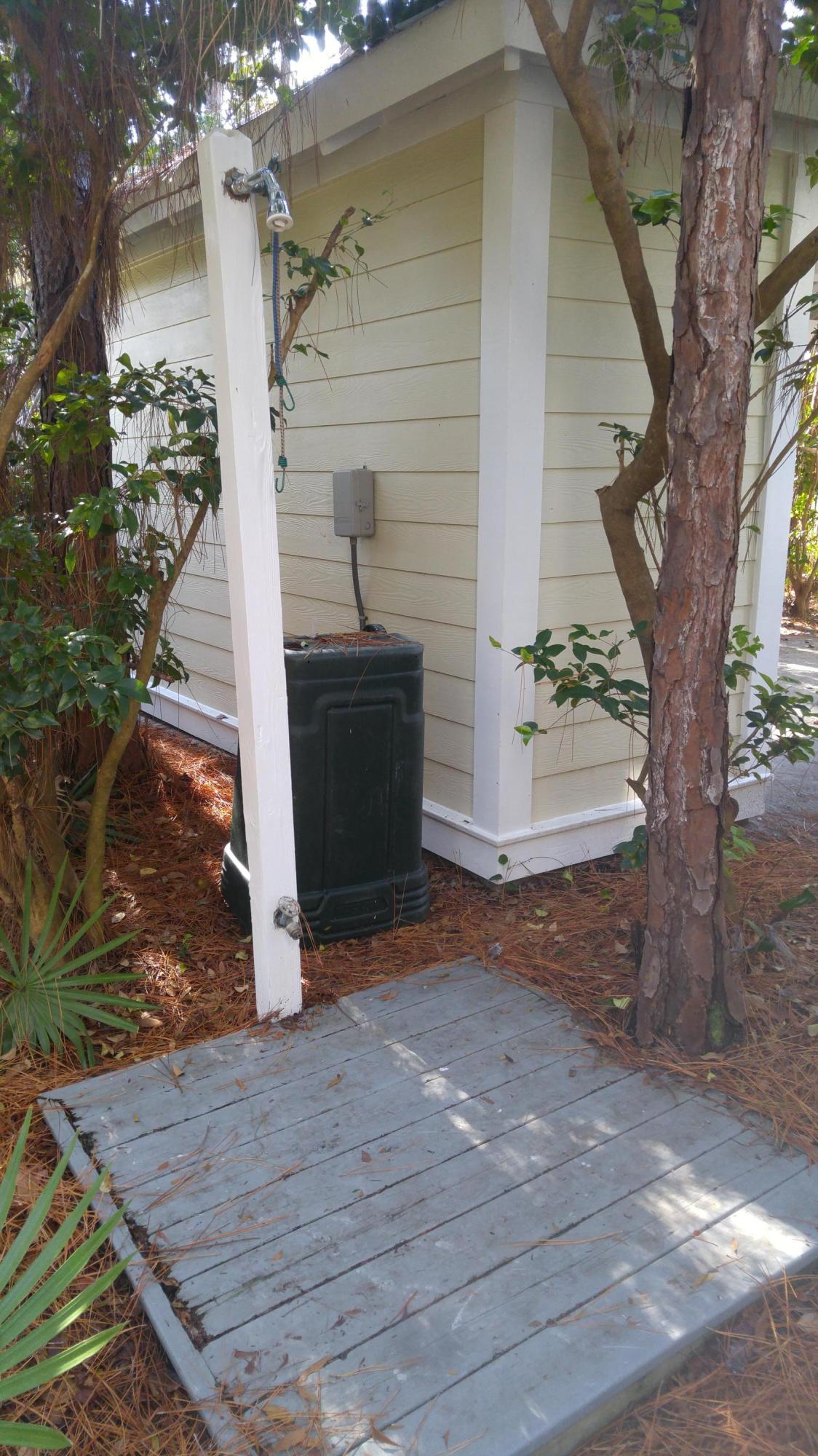 GROVE BY THE SEA - Residential